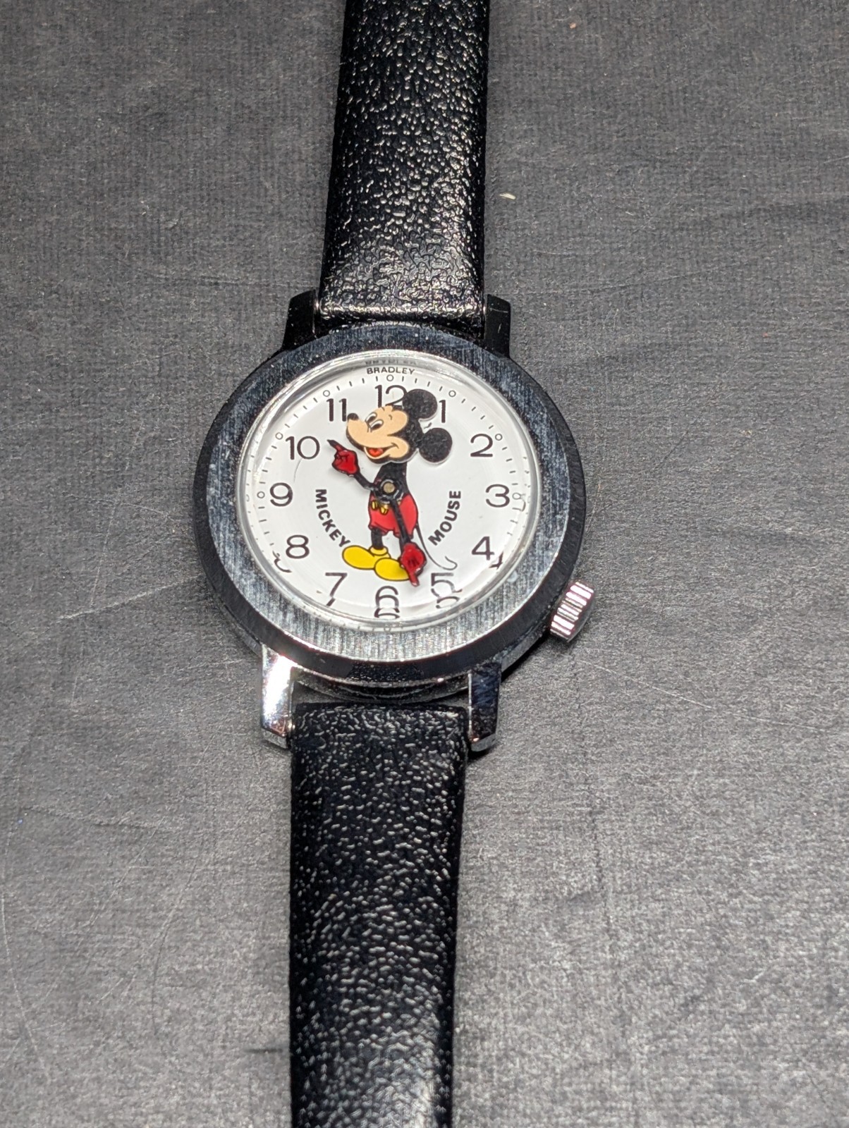 RARE Vintage Bradley Nodding Mickey Mouse Wind Up Swiss Watch WORKING NEVER WORN