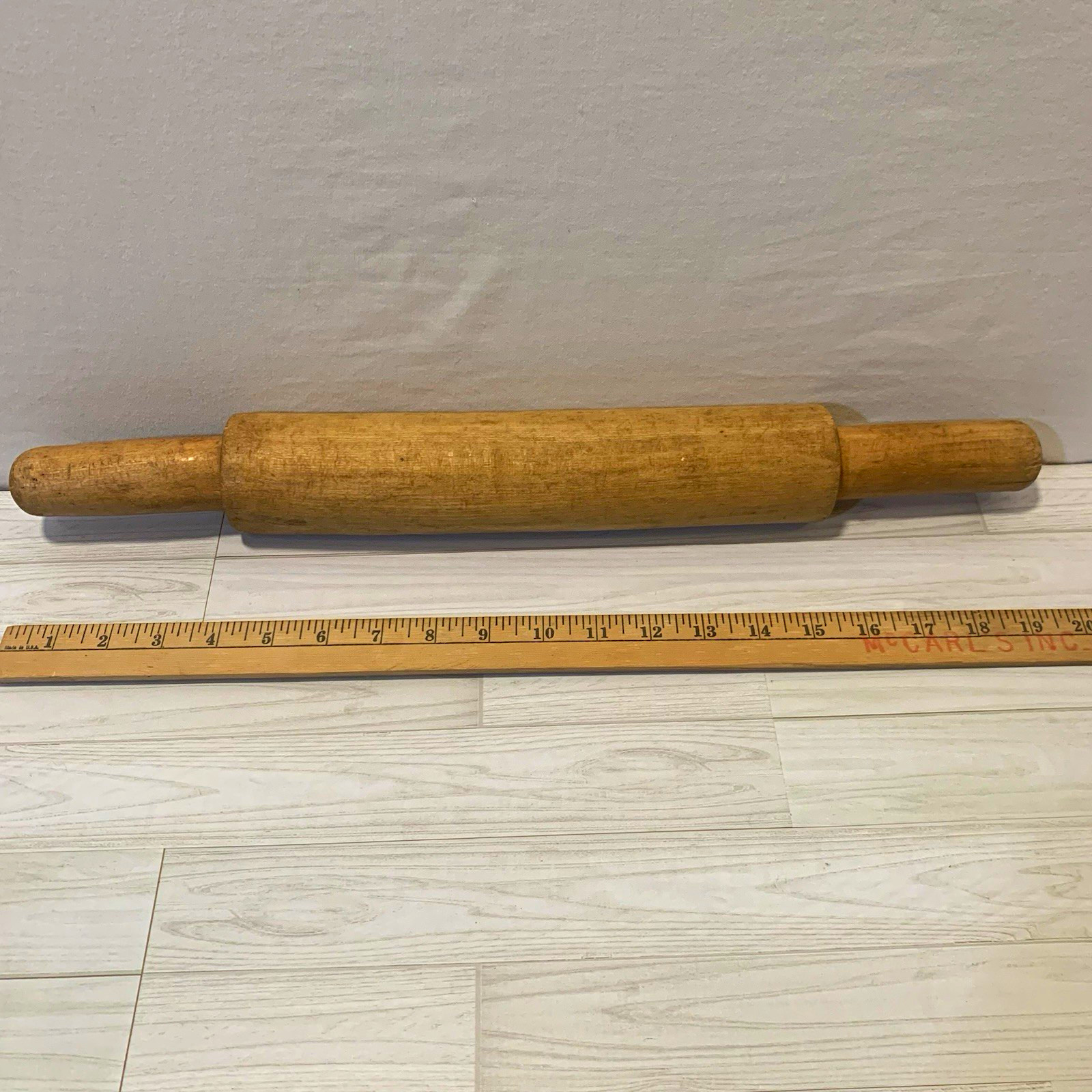 Vintage Solid Wood Rolling Pin, One Piece, Primitive, Rustic, Lg 20 inches Long