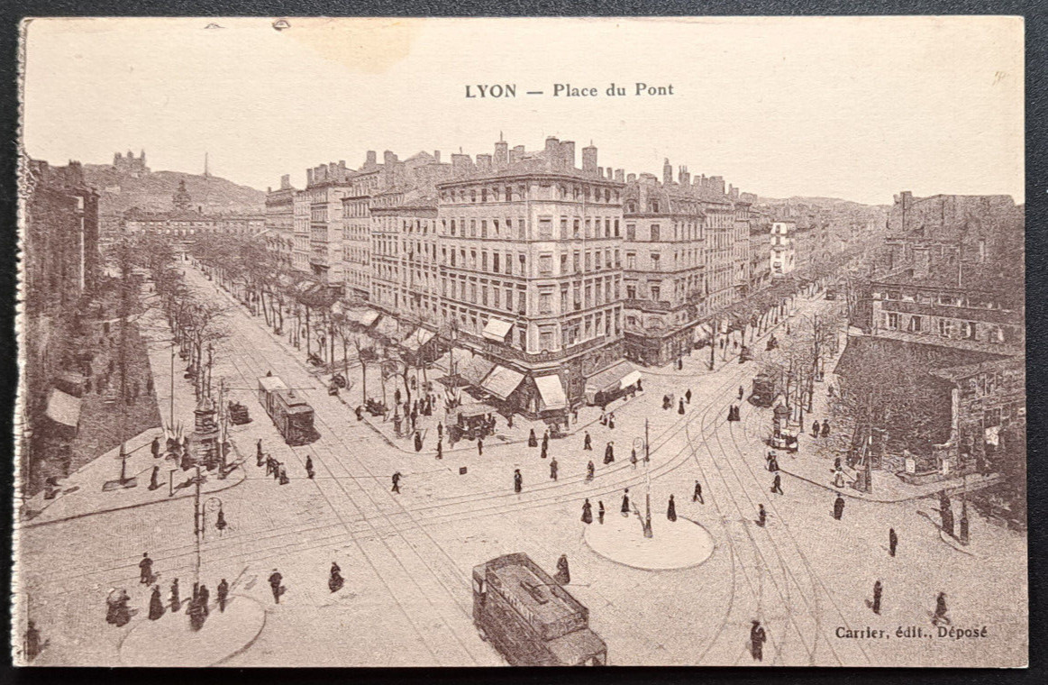 Vintage Postcard – Lyon Place du Pont, France (Pre-1914 Architectural View)