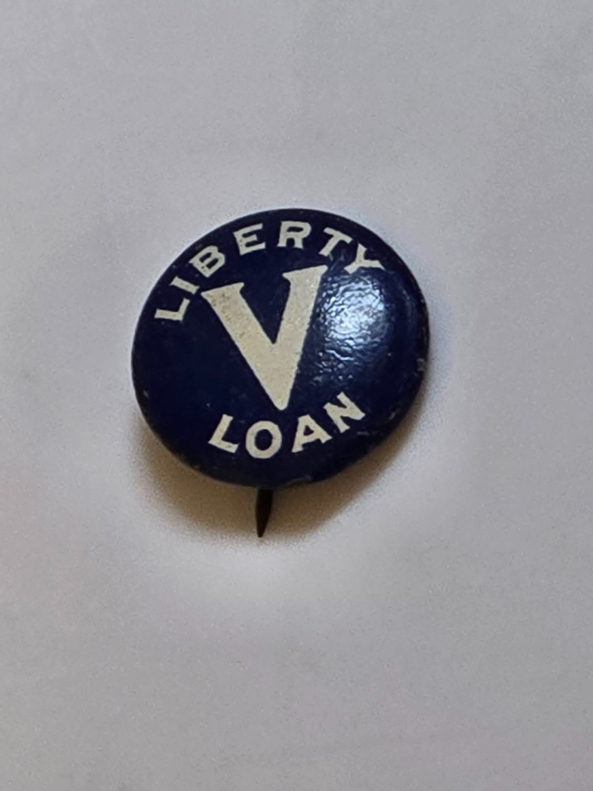 Original WW1 Liberty V Loan Pinback Button