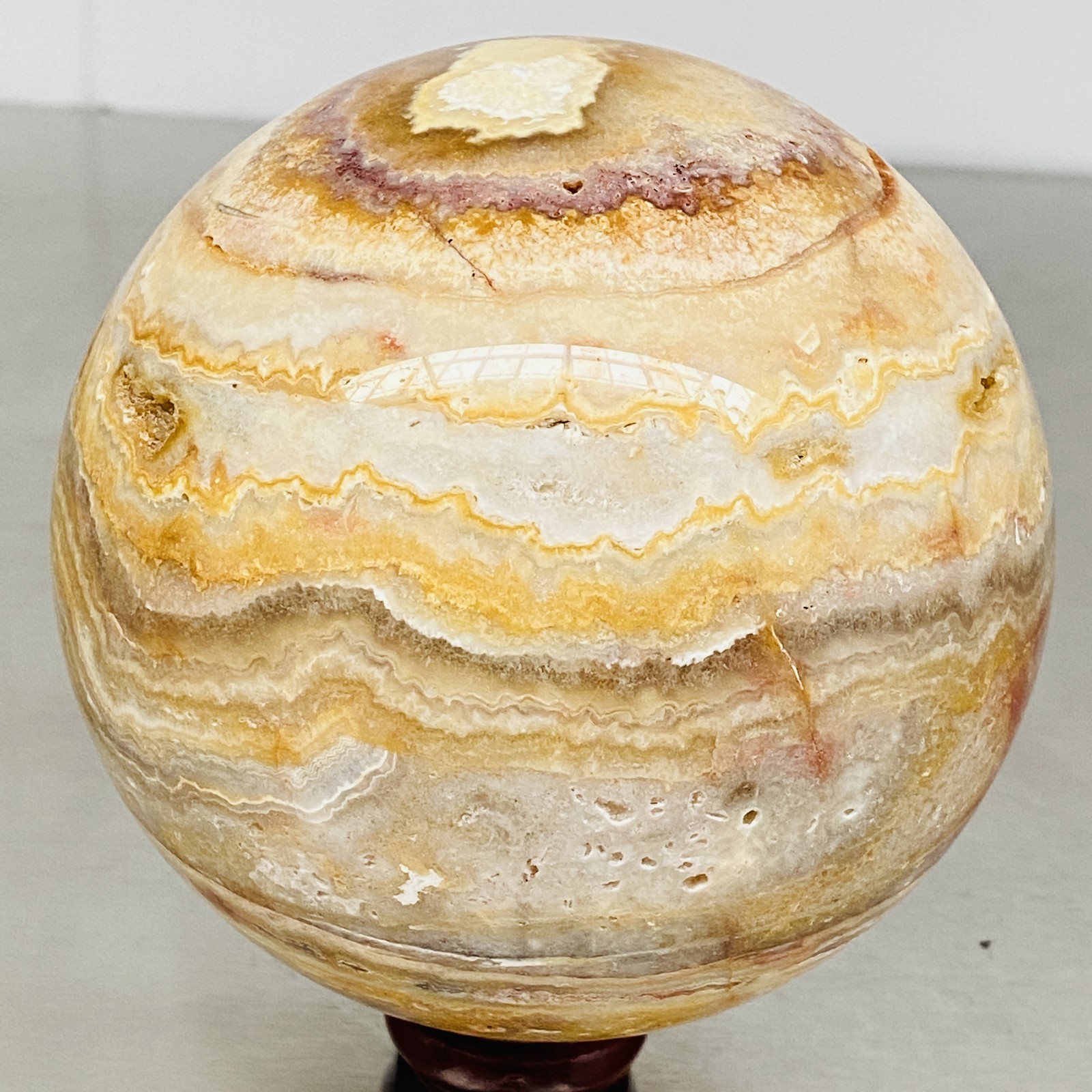 Natural thousand-layer agate crystal ball healing 2160G