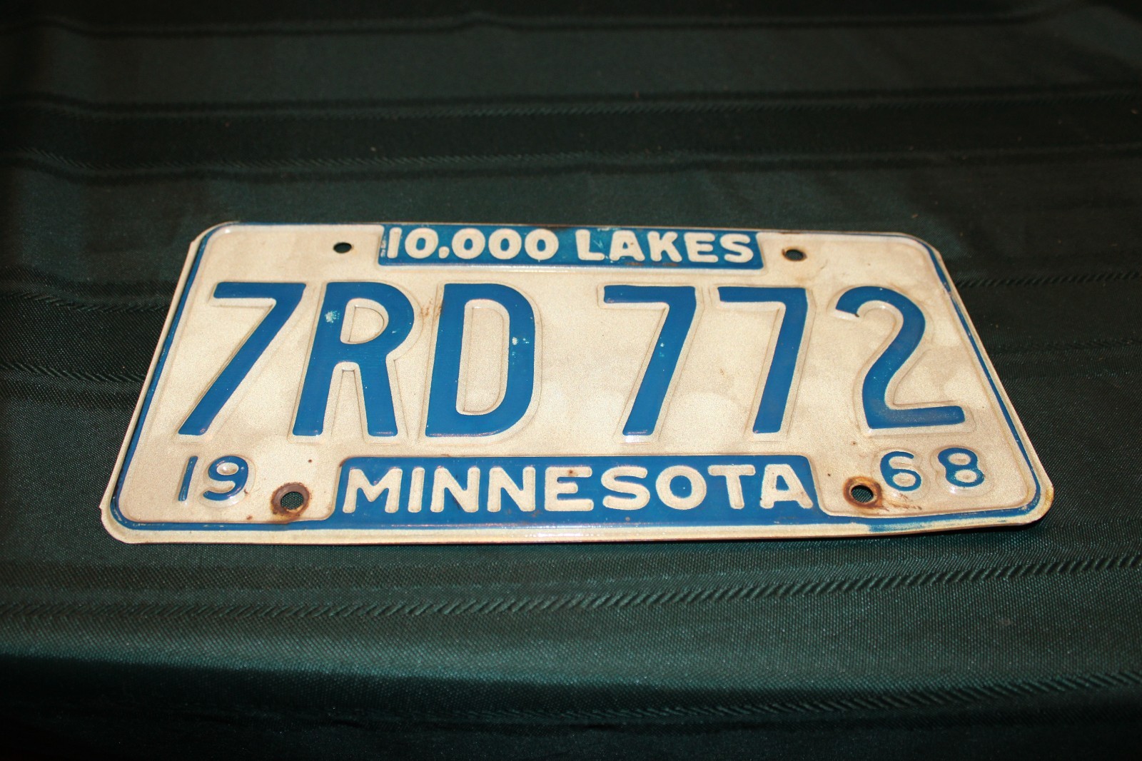 1968 MINNESOTA LICENSE PLATE TAG # 7RD 772  VG CONDITION