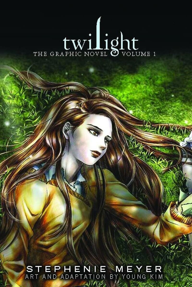 Twilight: The Graphic Novel, Volume 1