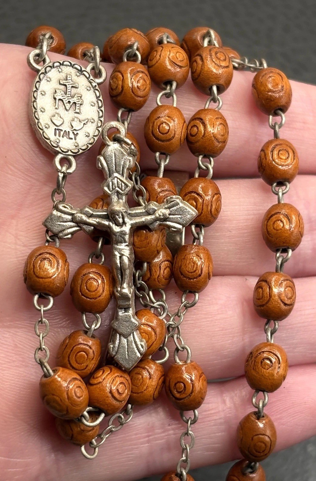 Vintage Carved Wood Bead Rosary Miraculous Medal Crucifix Silver Tone 28”