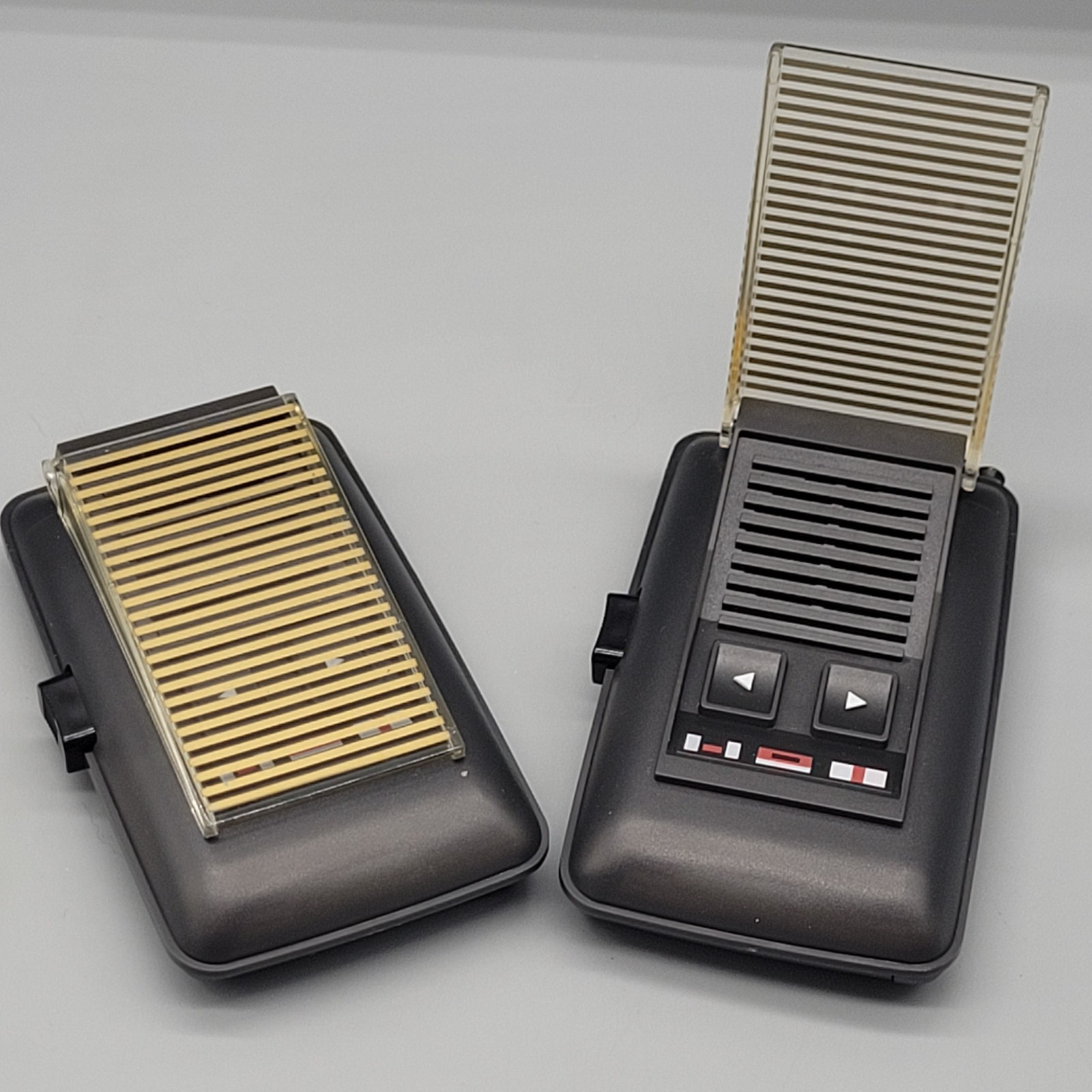 Vintage 1989 Star Trek V Communicator 652 Walkie Talkies Crest Mail-Away Promo