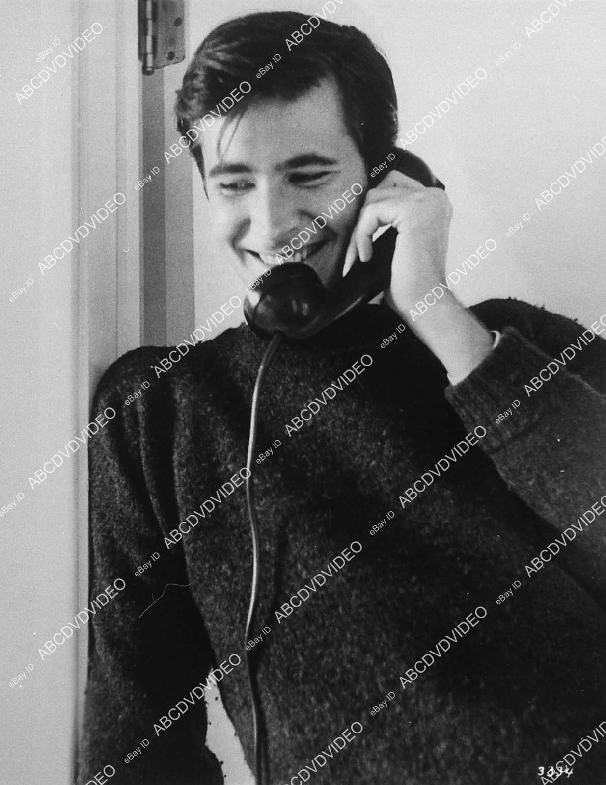 | Anthony Perkins on the telephone - 11004-008
