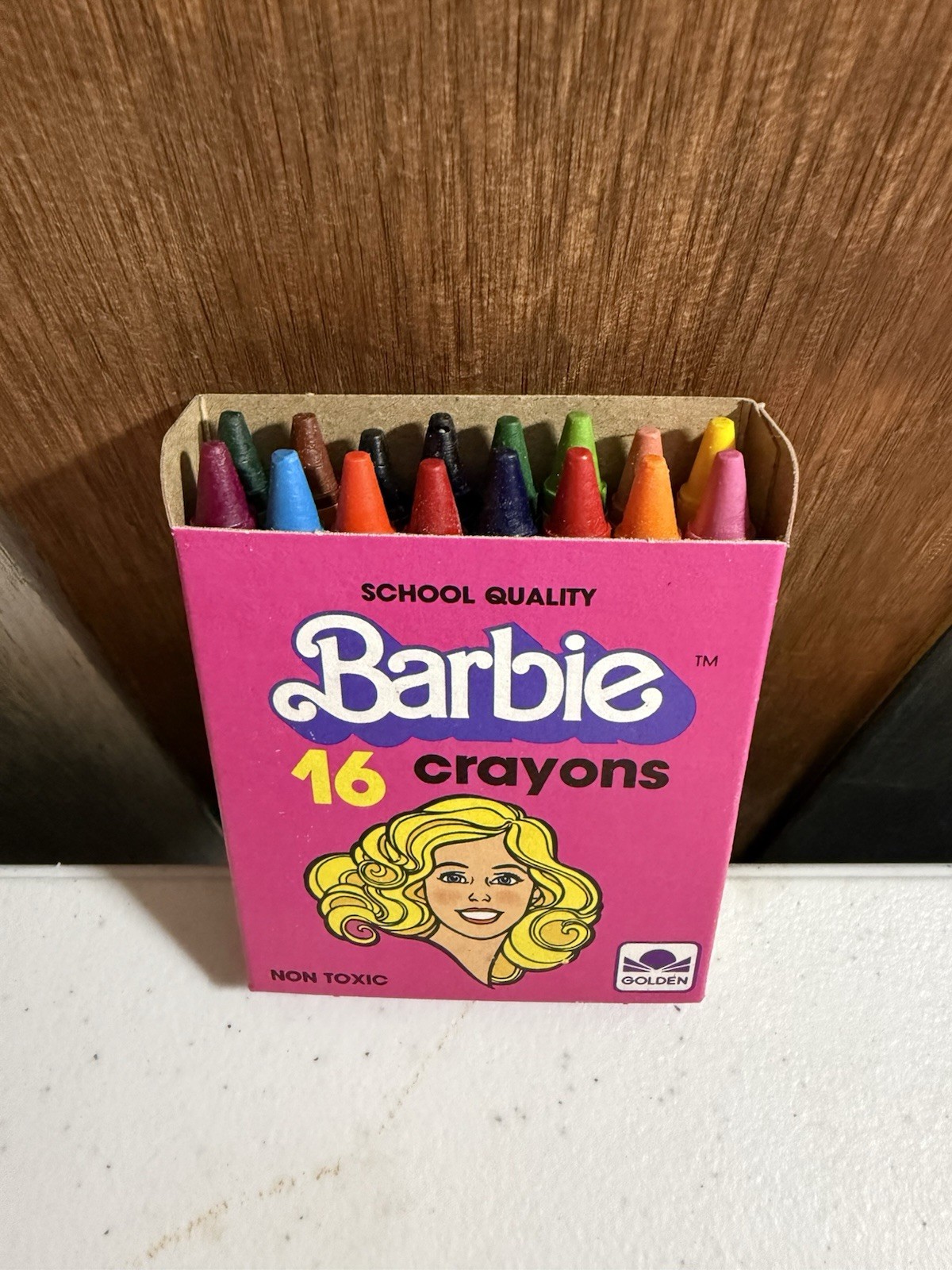 Vintage 1983 Golden Brand Barbie 16 Count Crayons