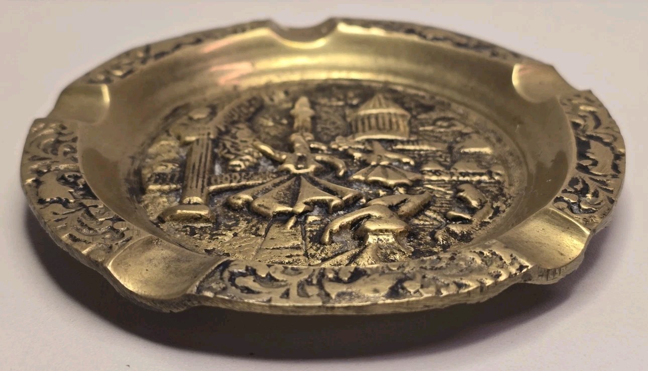 Vtg Mid Century Heavy Brass Round Ashtray Ottoman Turkey Scene Trinket Tray 3.5\