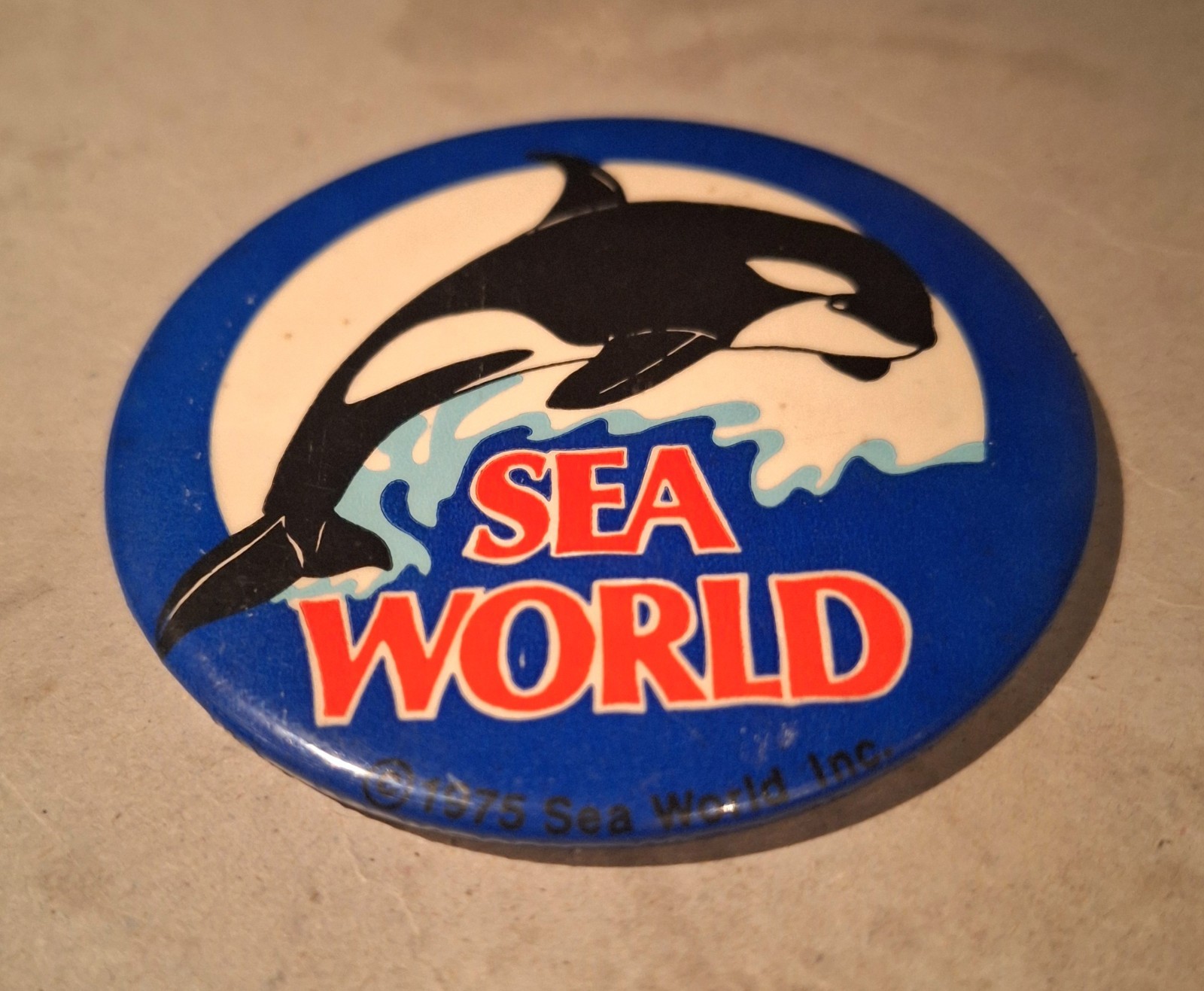 Original 1975 Sea World 3\