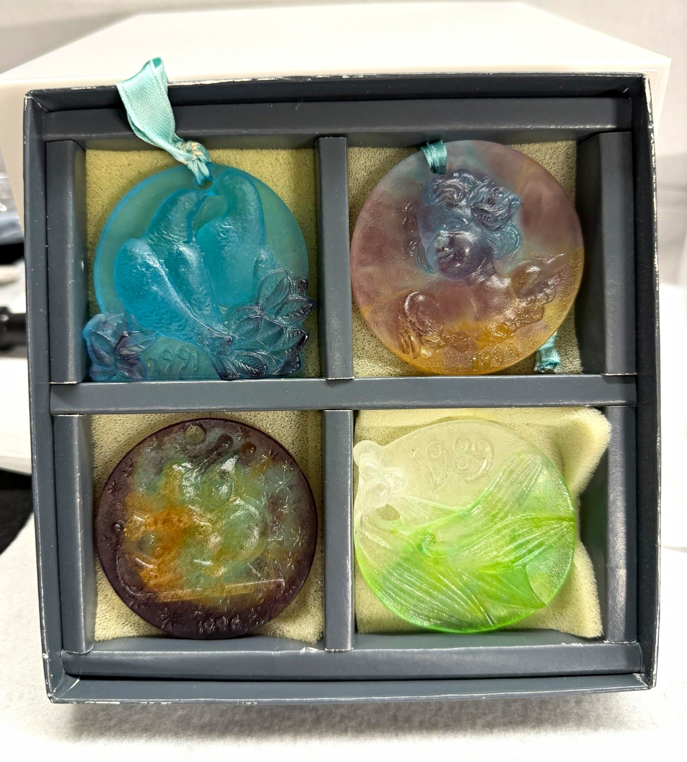 Daum France Special Edition Set of 4 Multicolor Vintage Glass Ornaments w/Box