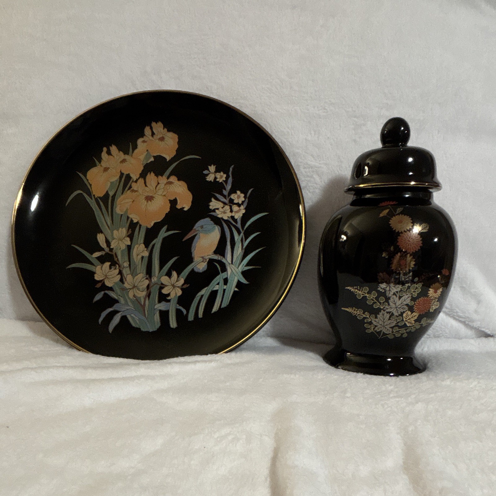 Vintage Deville Ceramic Decorative Plate & Vase Set