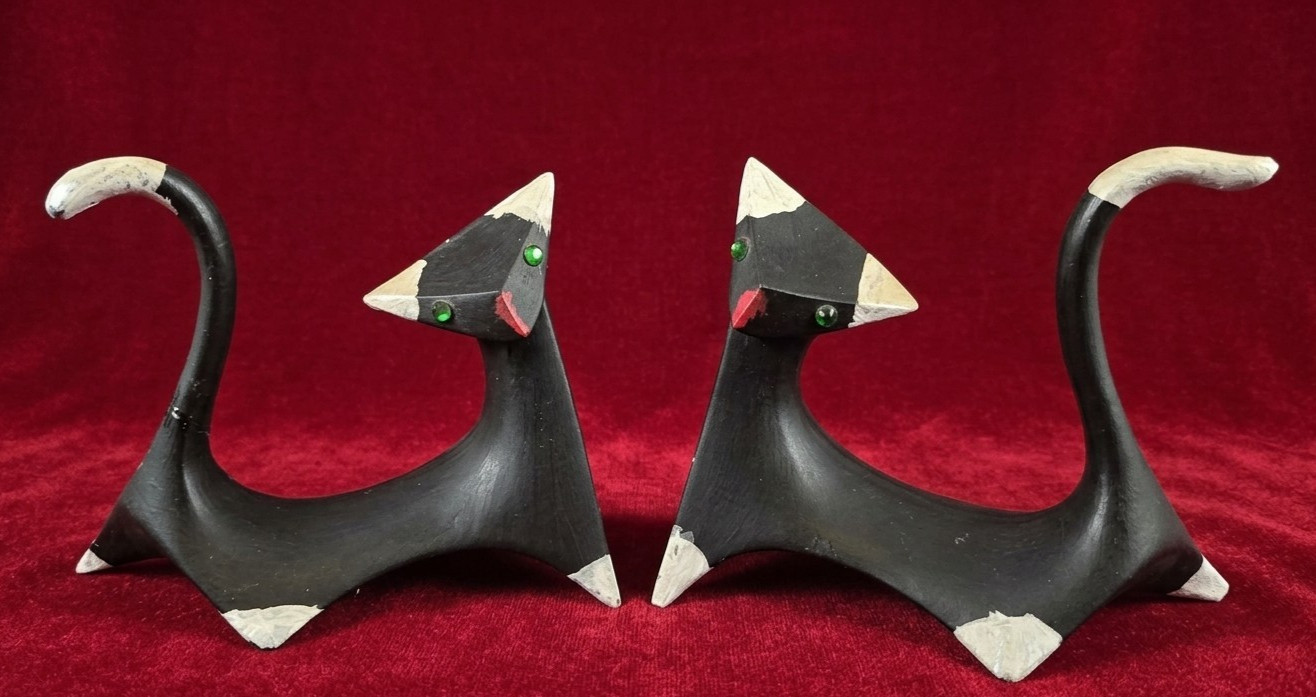 Vtg MCM Atomic Cubist Black Cat Figurines Ceramic Set of 2 Green Rhinestone Eyes