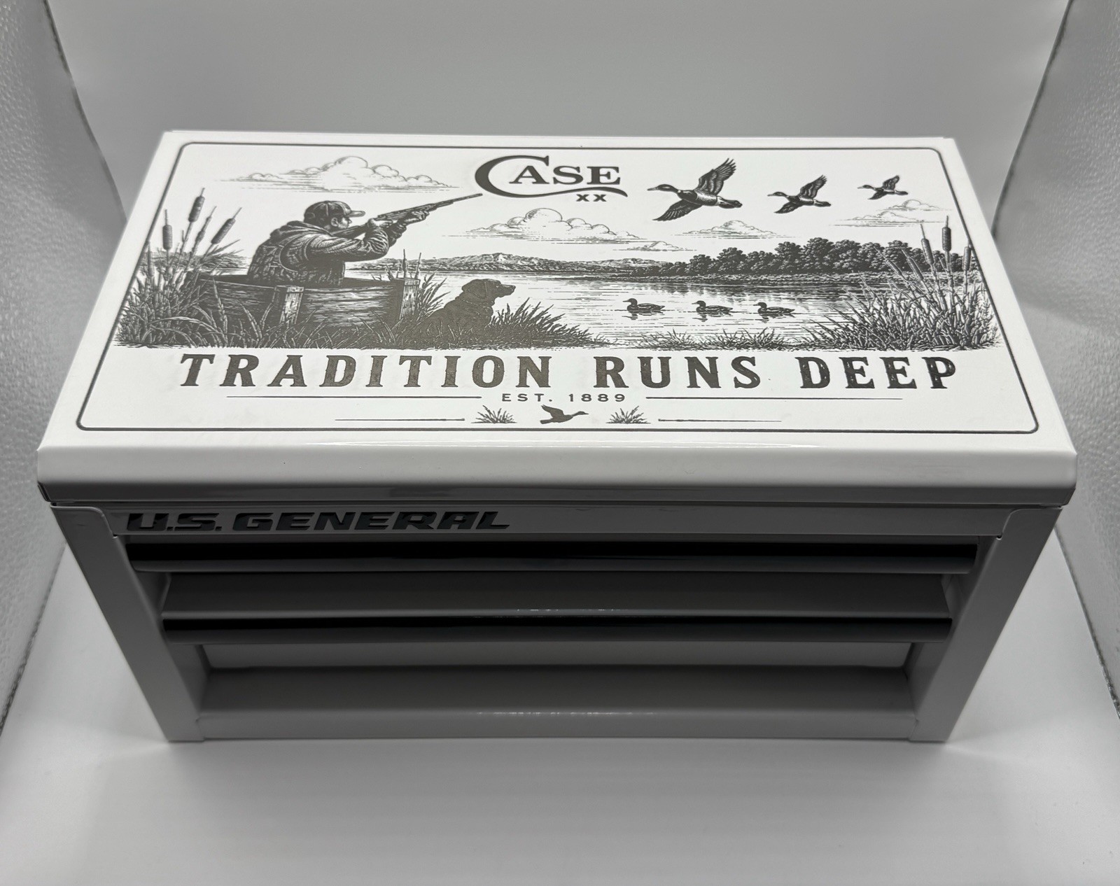 Custom Engraved Case XX Duck Scene US General Mini Toolbox Display White