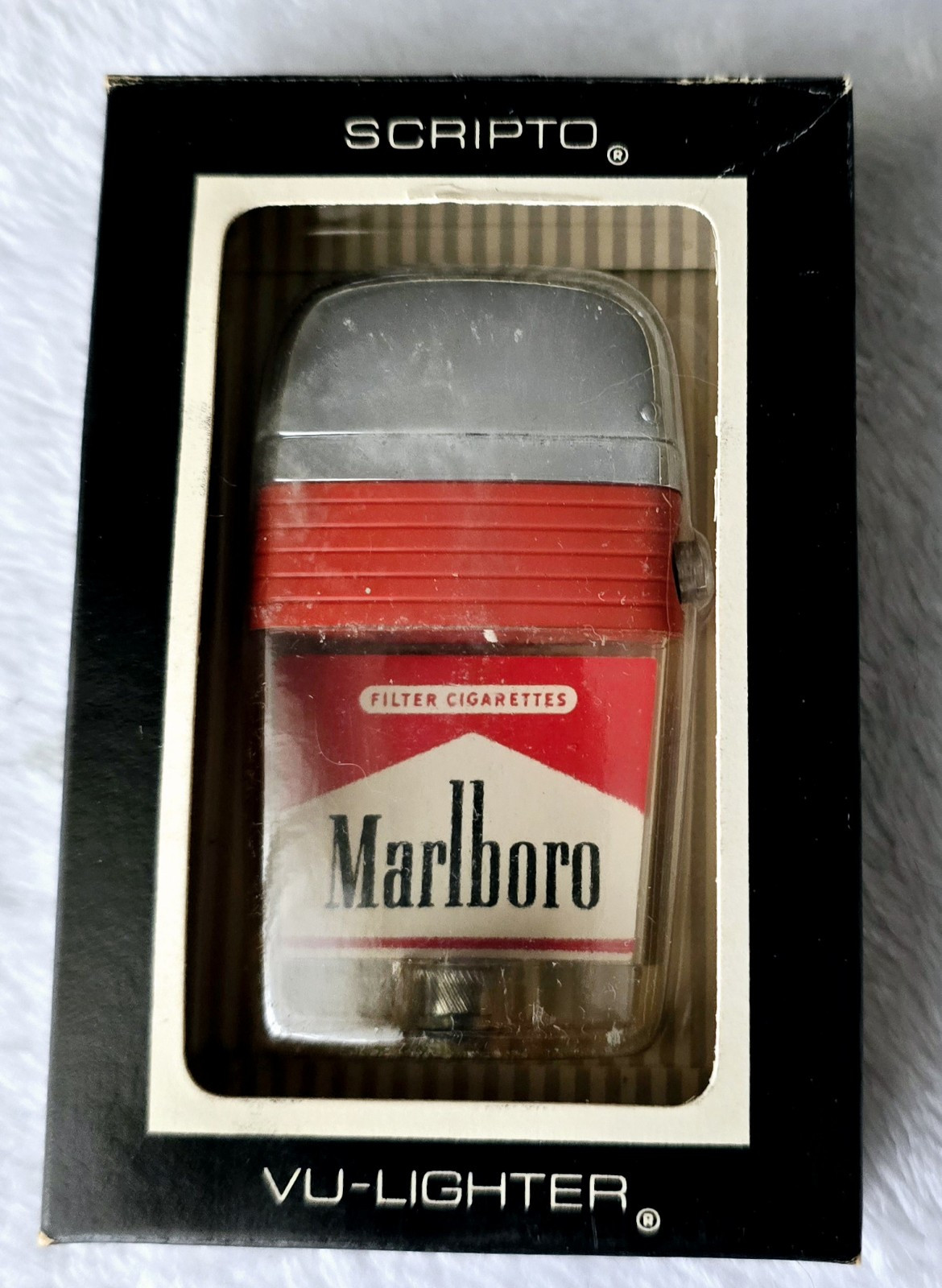 NEW IN BOX scripto vu lighter Marlboro VINTAGE RARE NIB