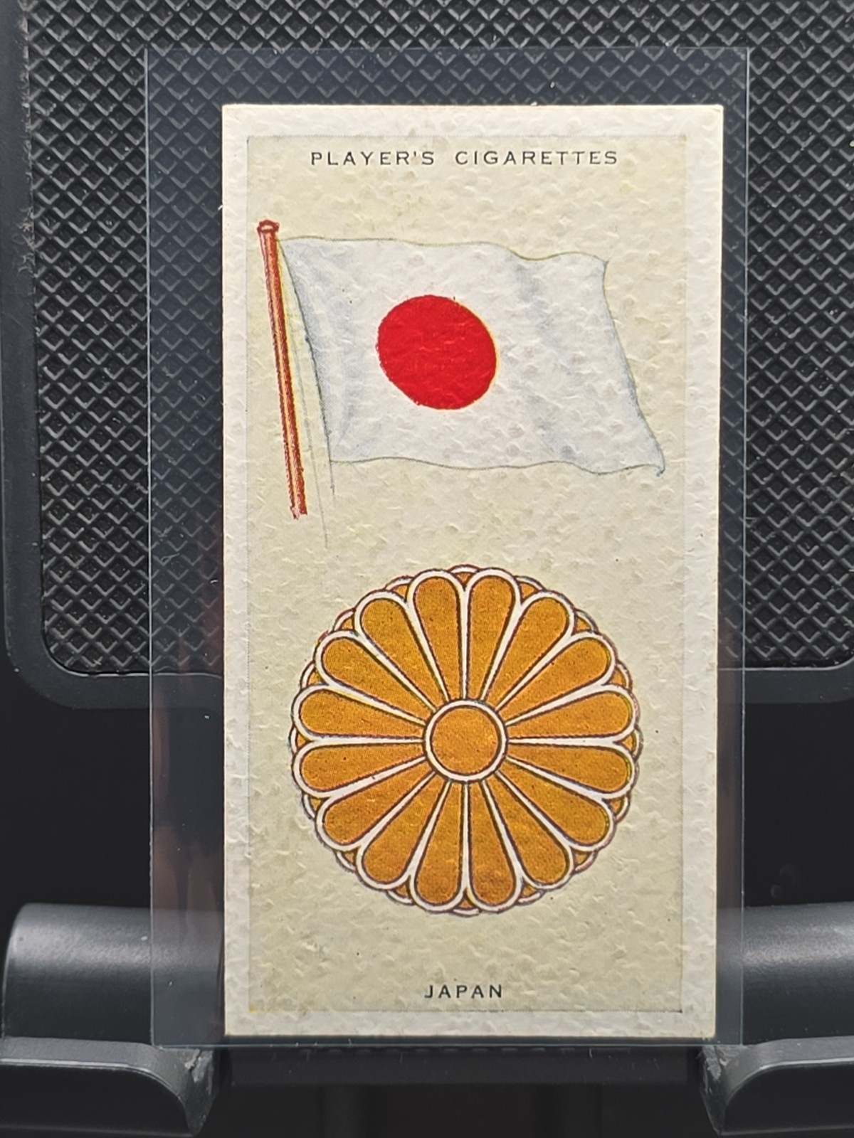 Japan 1936 Player\'s Cigarettes National Flags Arms #26 Tobacco Card