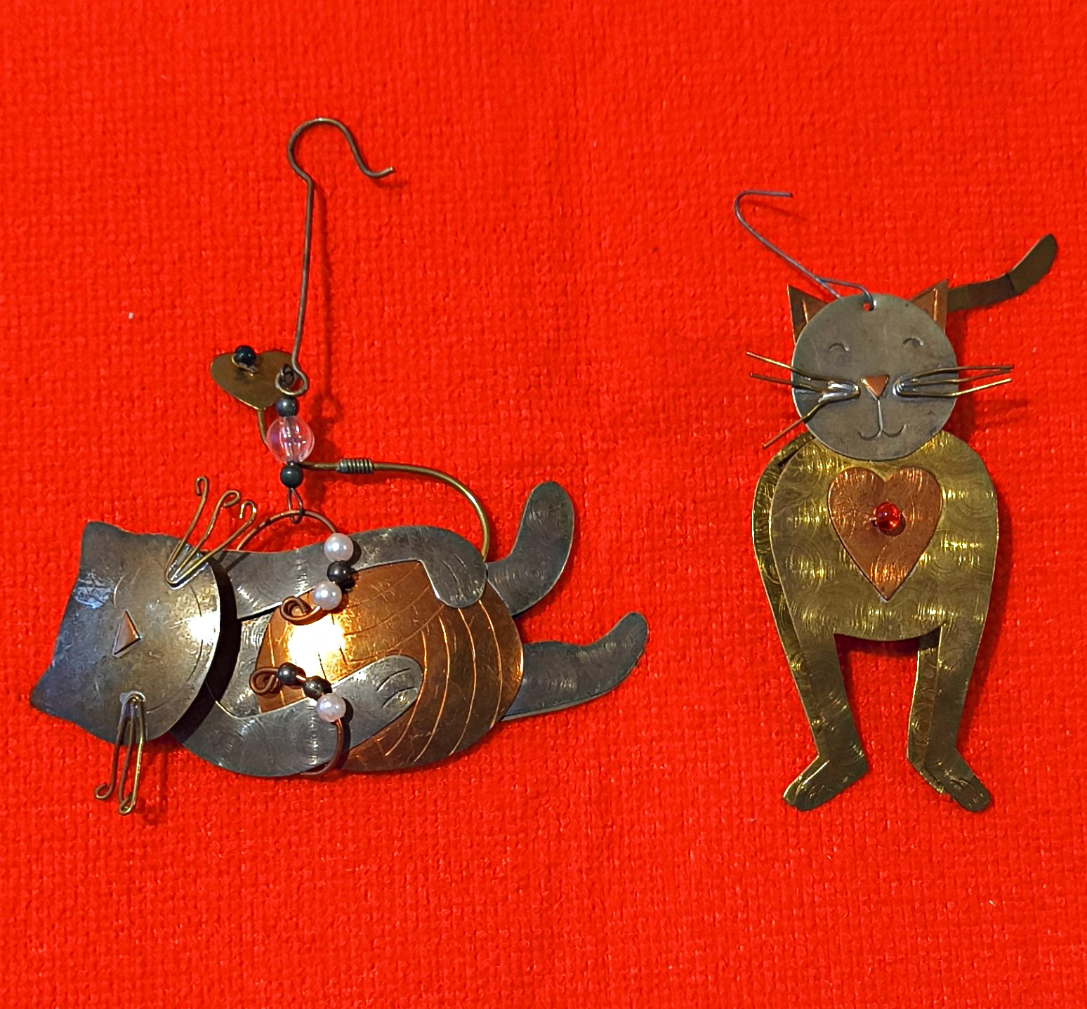 VTG Two Tone Metal Hanging Ornaments Set of 2 Christmas Tree Decorations
