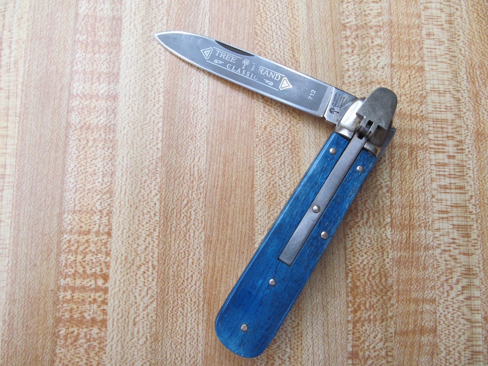 BOKER Tree Brand Classic 712 Knife