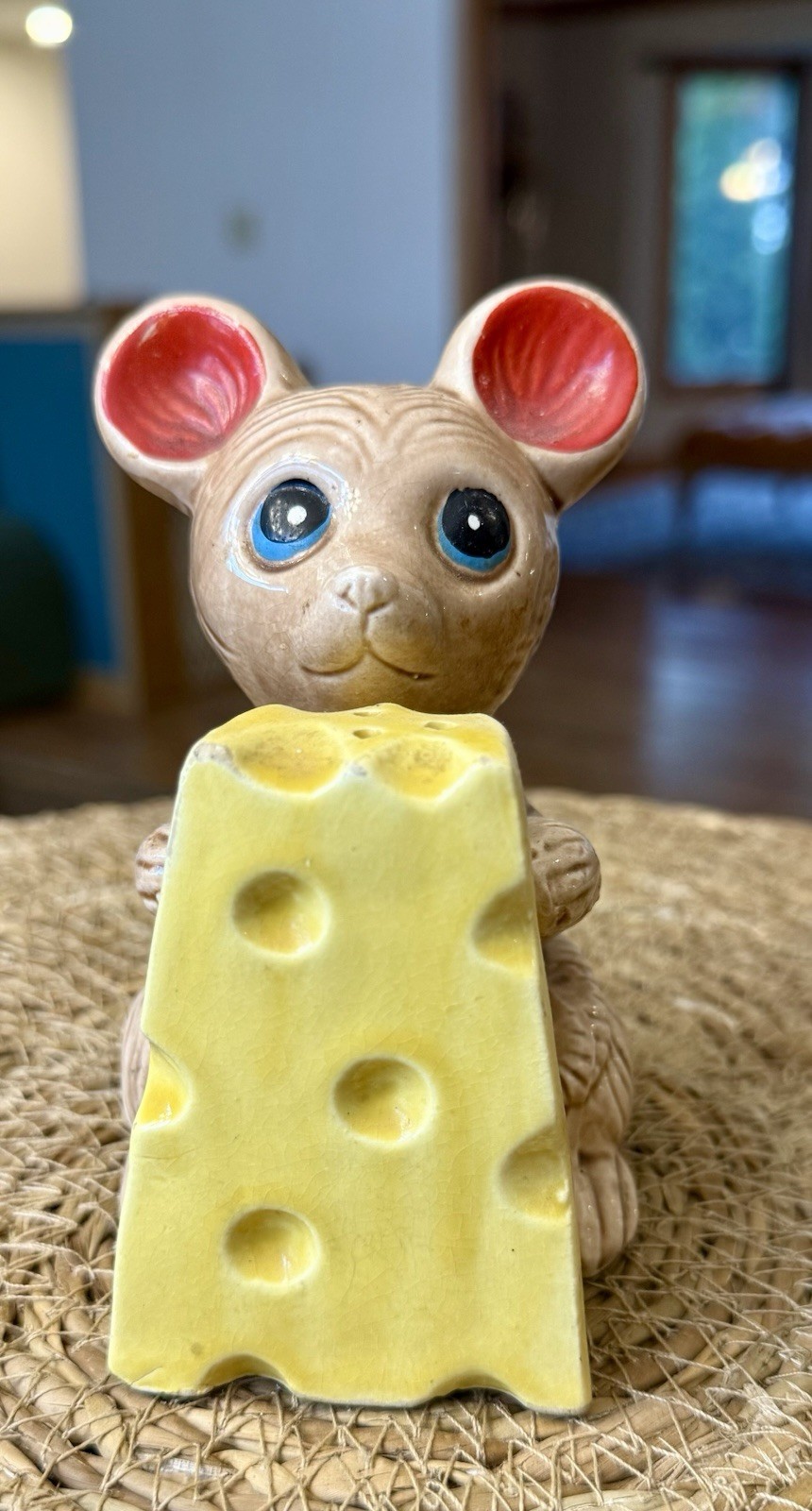 Vintage Japan Ceramic Mouse & Cheese Salt Pepper Shakers Figurines Kitsch