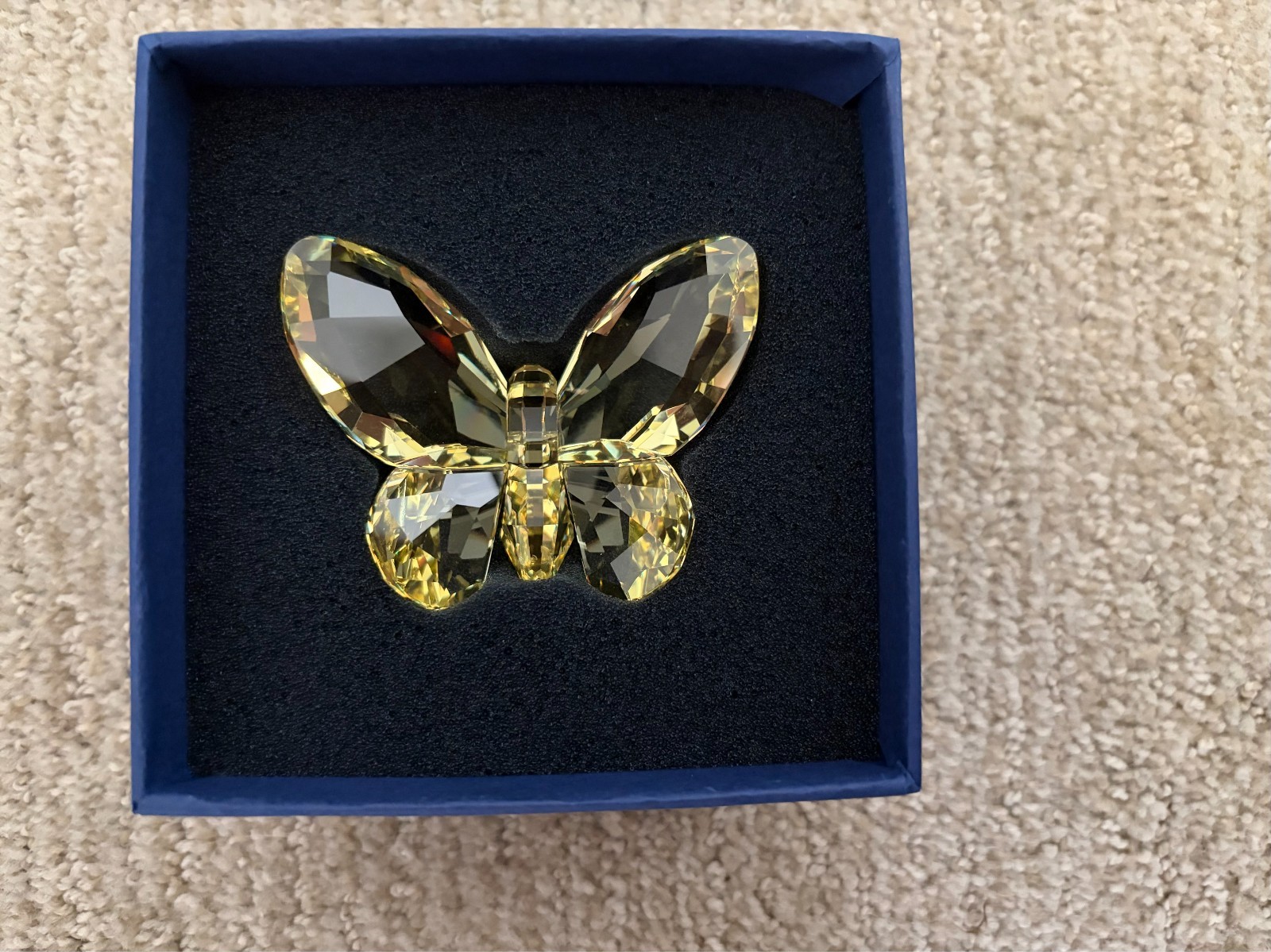 SWAROVSKI CRYSTAL Jonquil (YELLOW)  BUTTERFLY w/ Box & COA  Absolutely Stunning