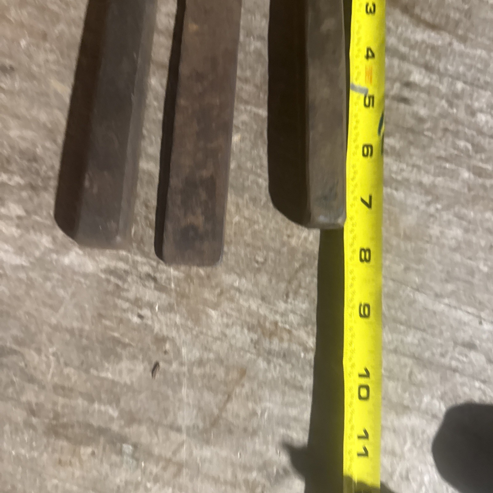 3 vintage antique blacksmith forged steel Oyster Shucking Seafood Clam Knife.