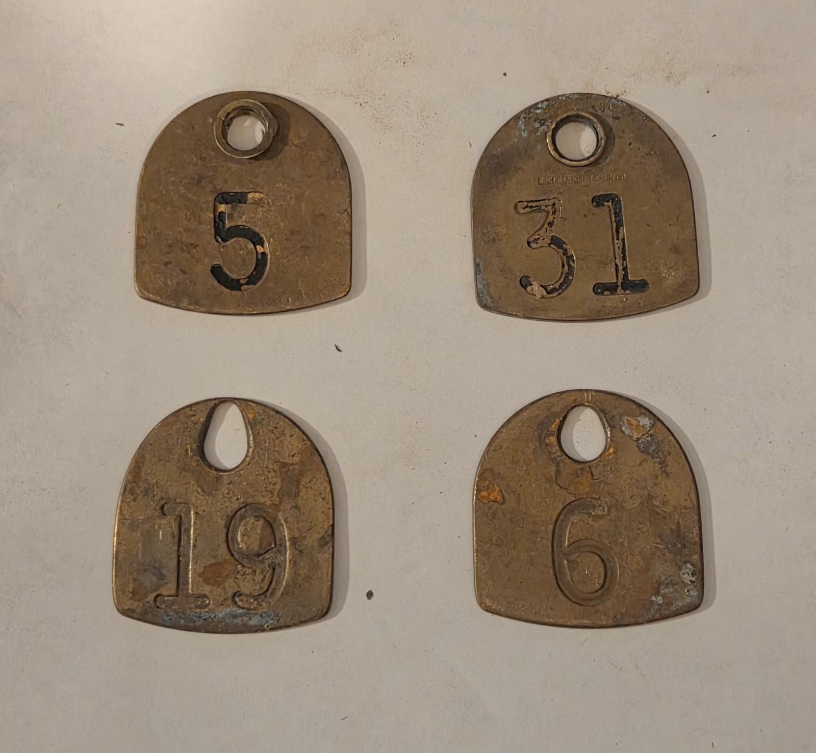 4 VTG BRASS DAIRY FARM CATTLE DOUBLE SIDED # 5, 31, 19, 6. Rustic, decorative.