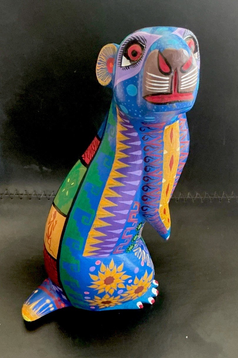 Handcrafted Oaxacan Wooden Animal Sculpture Mexico Zeny Fuentes 11”