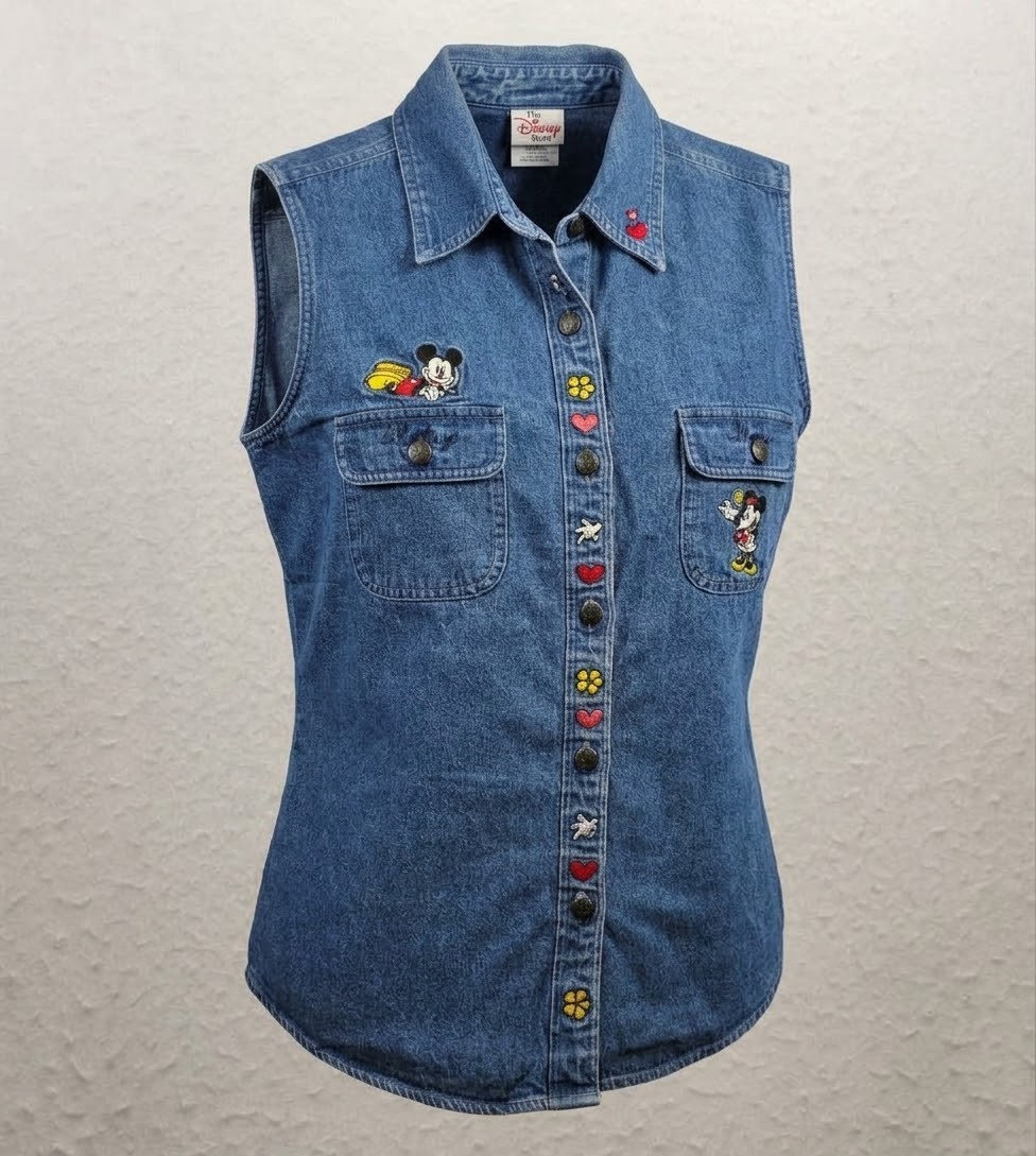 Disney Store Vintage Women\'s Mickey Minnie Pluto Sleeveless Denim Shirt. Size L