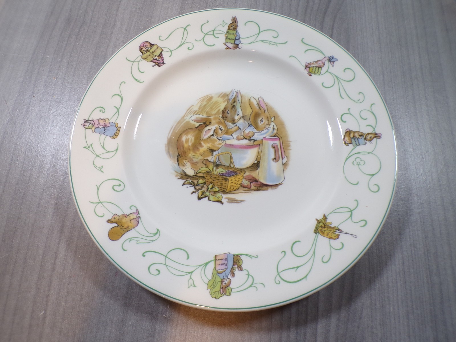 Peter Rabbit 8” Plate Beatrix Potter Wedgewood of Etruria & Barlaston F. Warne