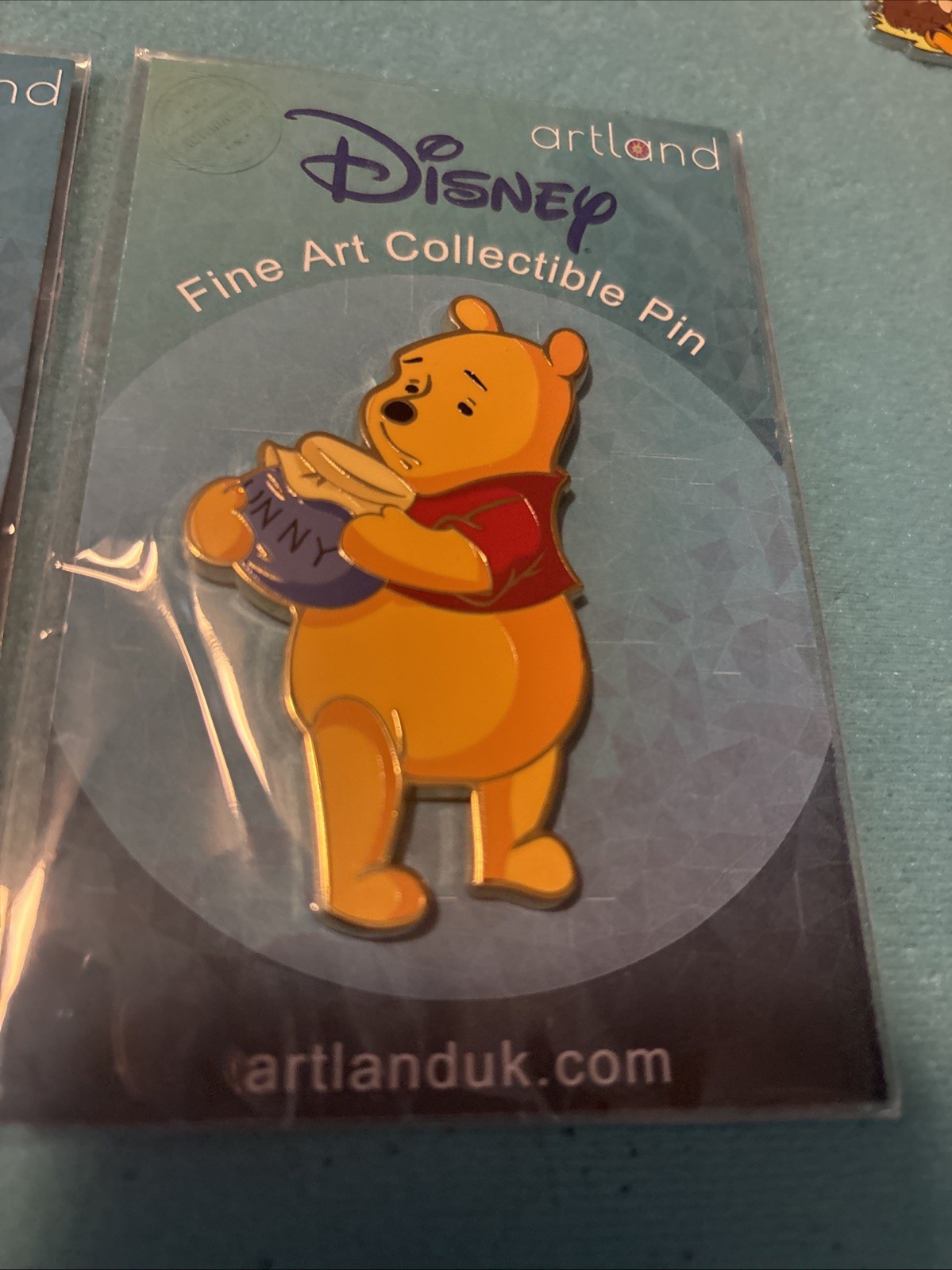 Disney Artland Winnie The Pooh W/Hunny Jar LE 300 Collectible Pin