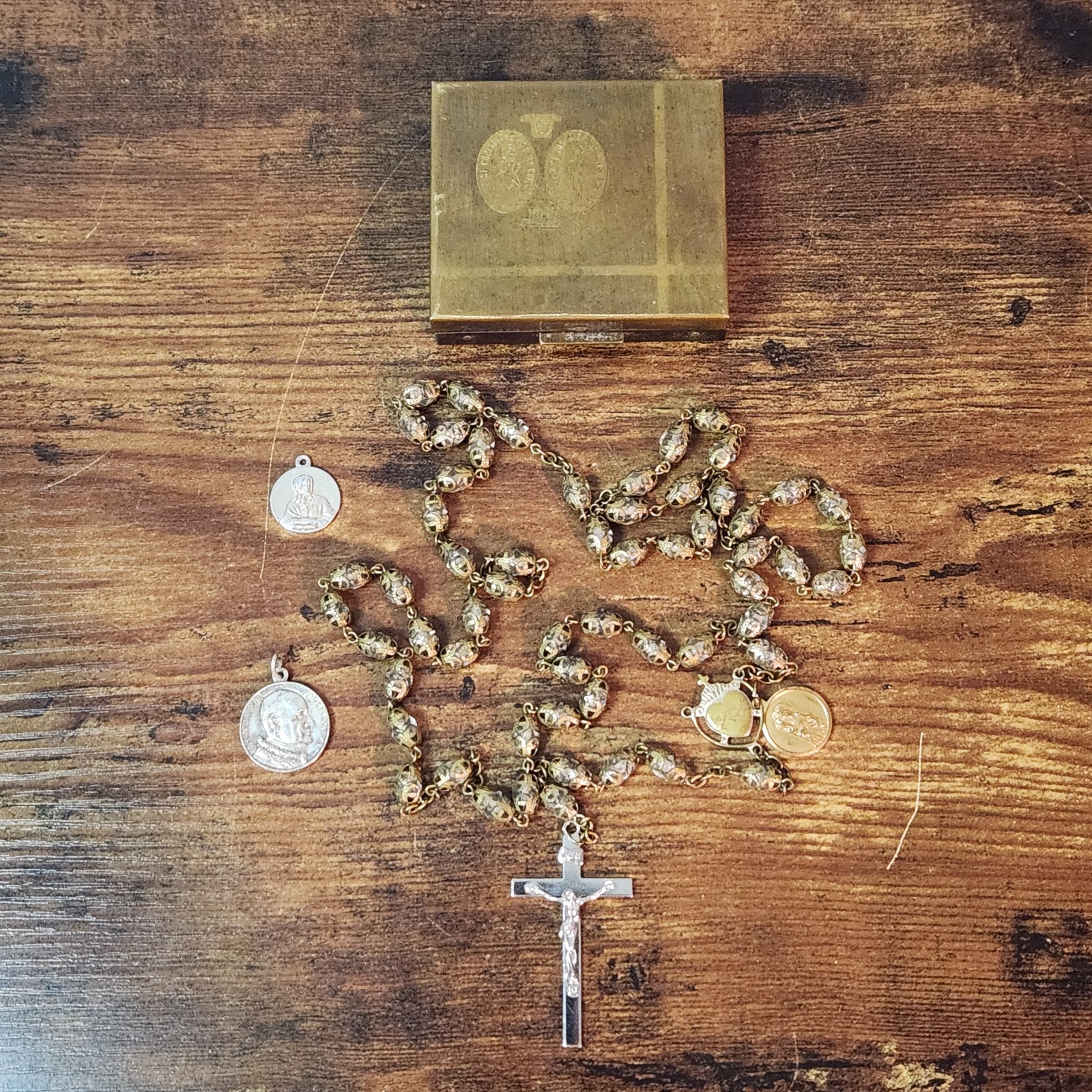 Vintage Gold‑Tone Filigree Catholic Rosary 40