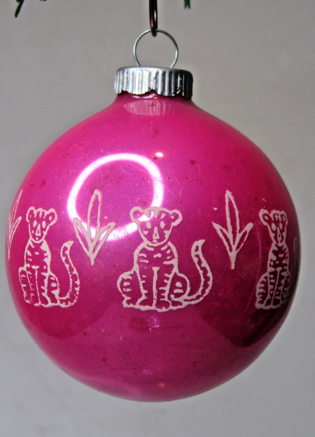 VTG Glass Stencil Pictured CIRCUS TIGER Christmas Ornament Shiny Brite PINK