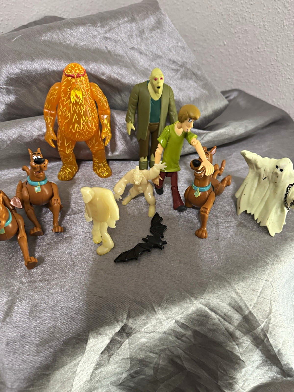 Scooby-Doo Mixed Lot Figures 10-Pack Scooby-Doo & Shaggy Rogers Plastic