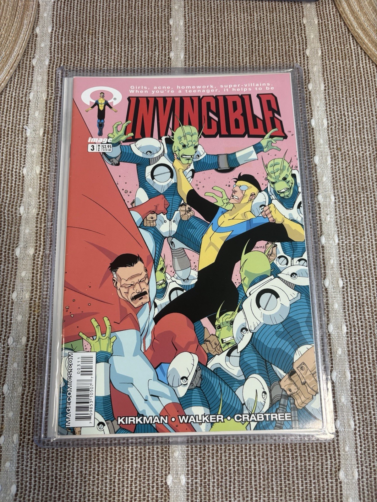 Invincible #3 1st Cover Appearance of Omni-Man (2003)