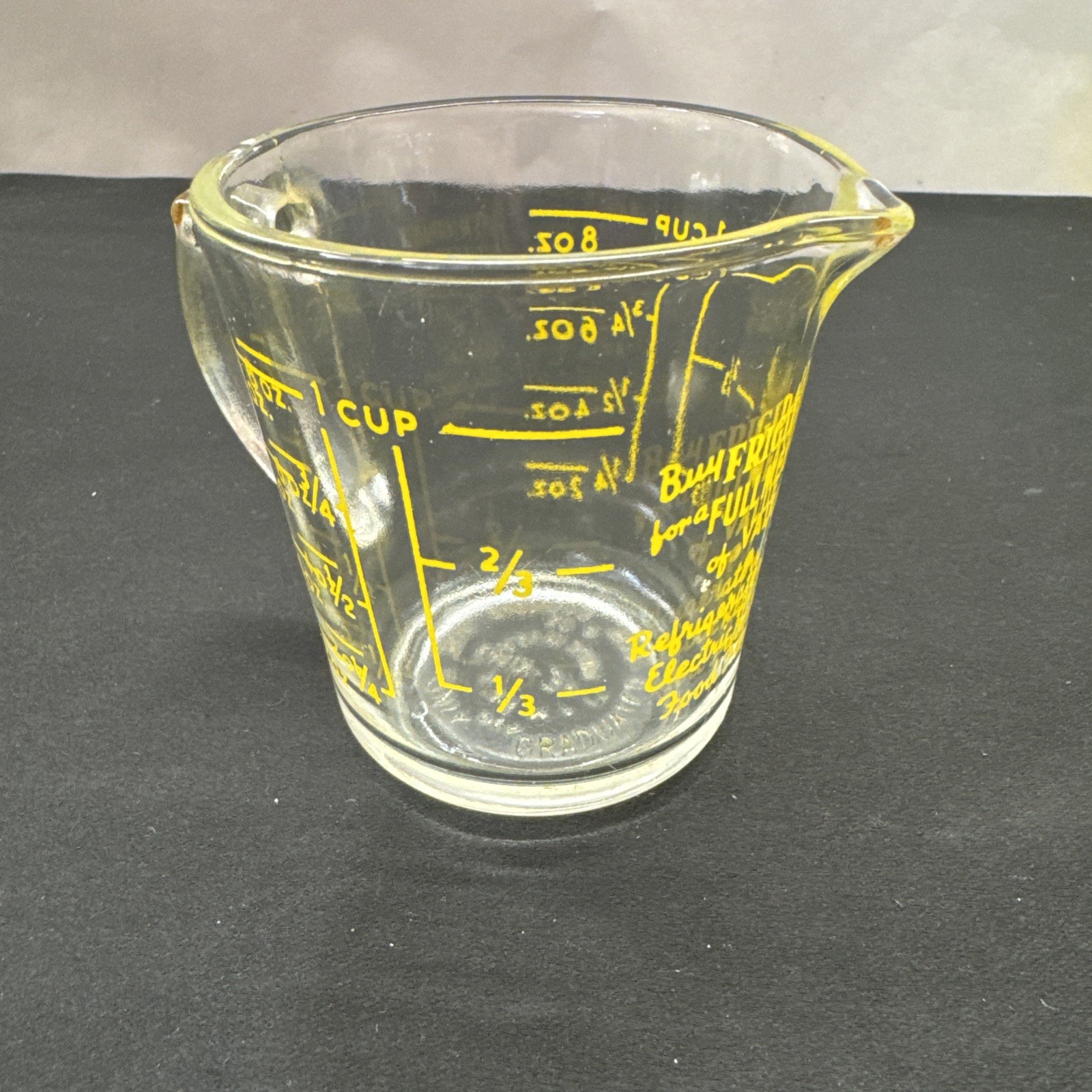 Vintage Frigidaire 1 Cup Promotional Measuring Cup, Yellow Writing 