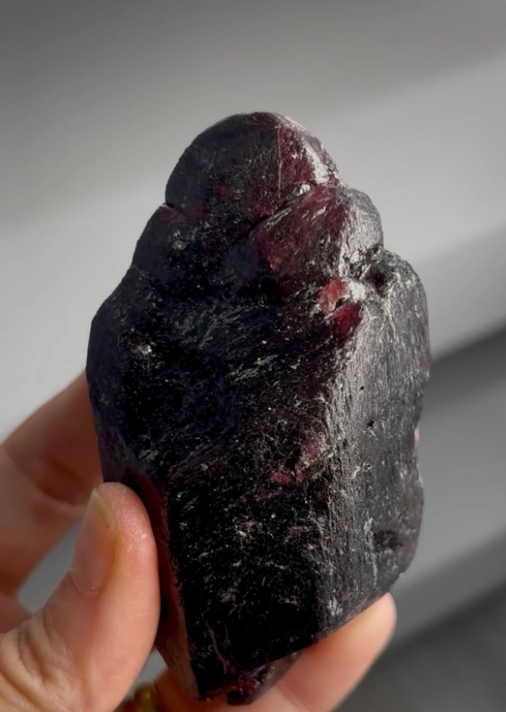 Stunning Large Red Garnet Specimen – Dramatic Crystals – Thanh Thuy, Vietnam