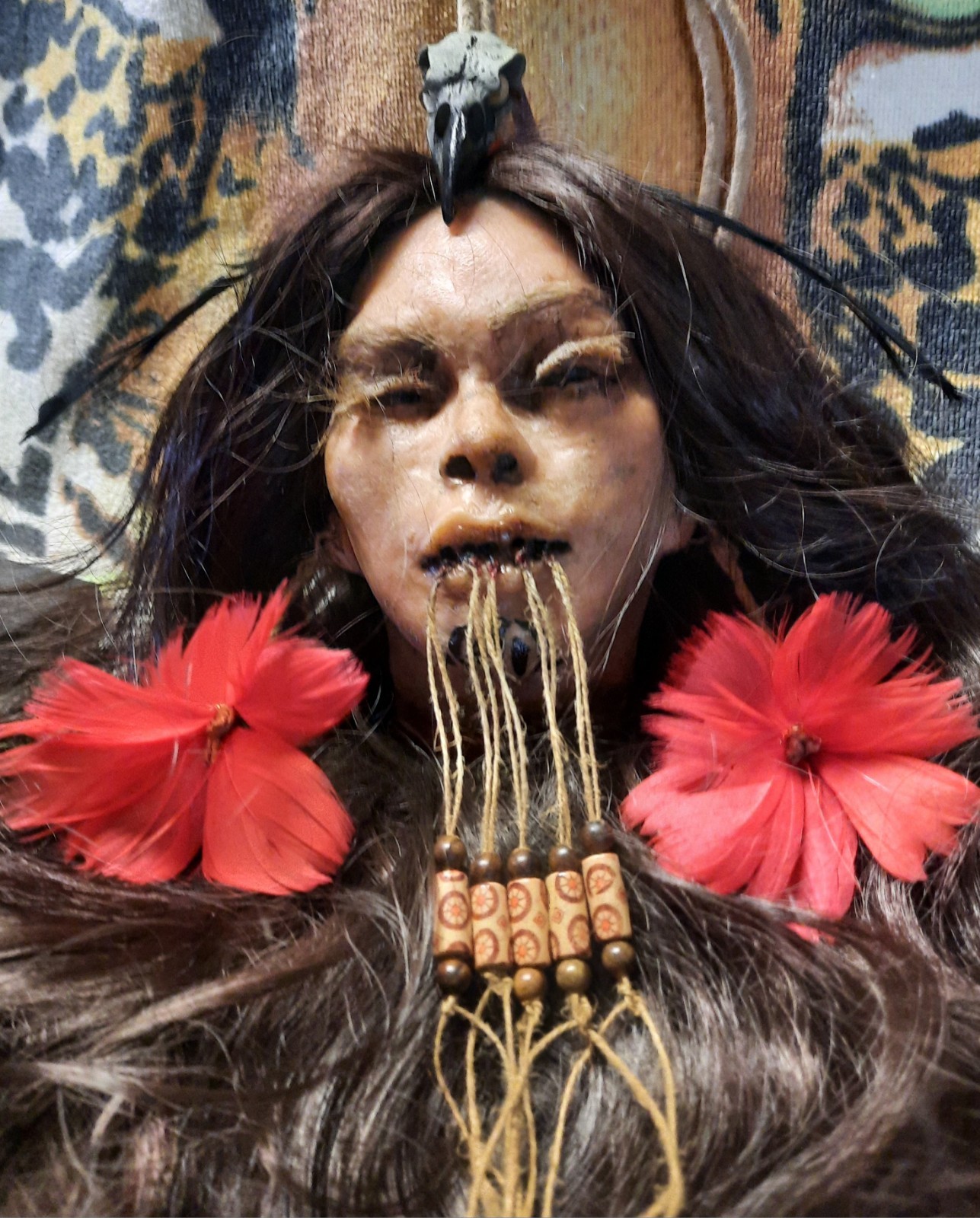 MUSEUM QUALITY SHRUNKEN HEAD REPLICA, WITCH, BRUHAW,  VOODOO, HOODOO, HAUNTED