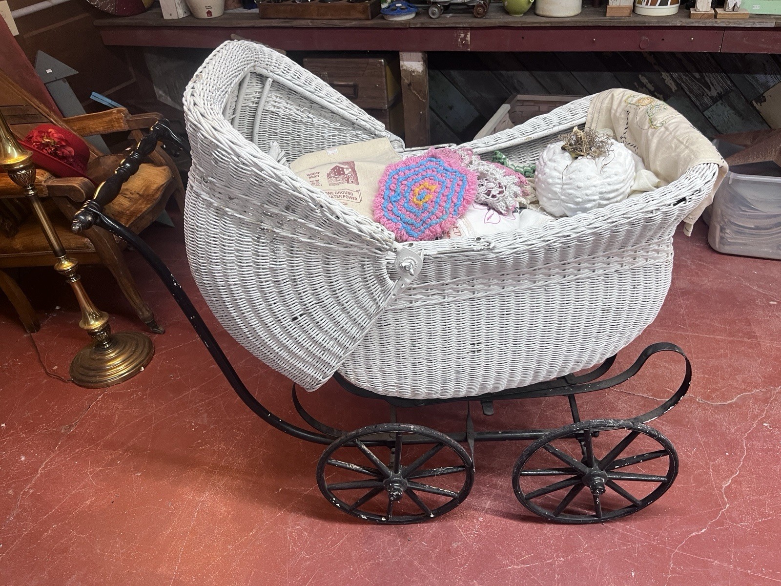 Vintage 1930s Antique Victoria Wicker Baby Carriage