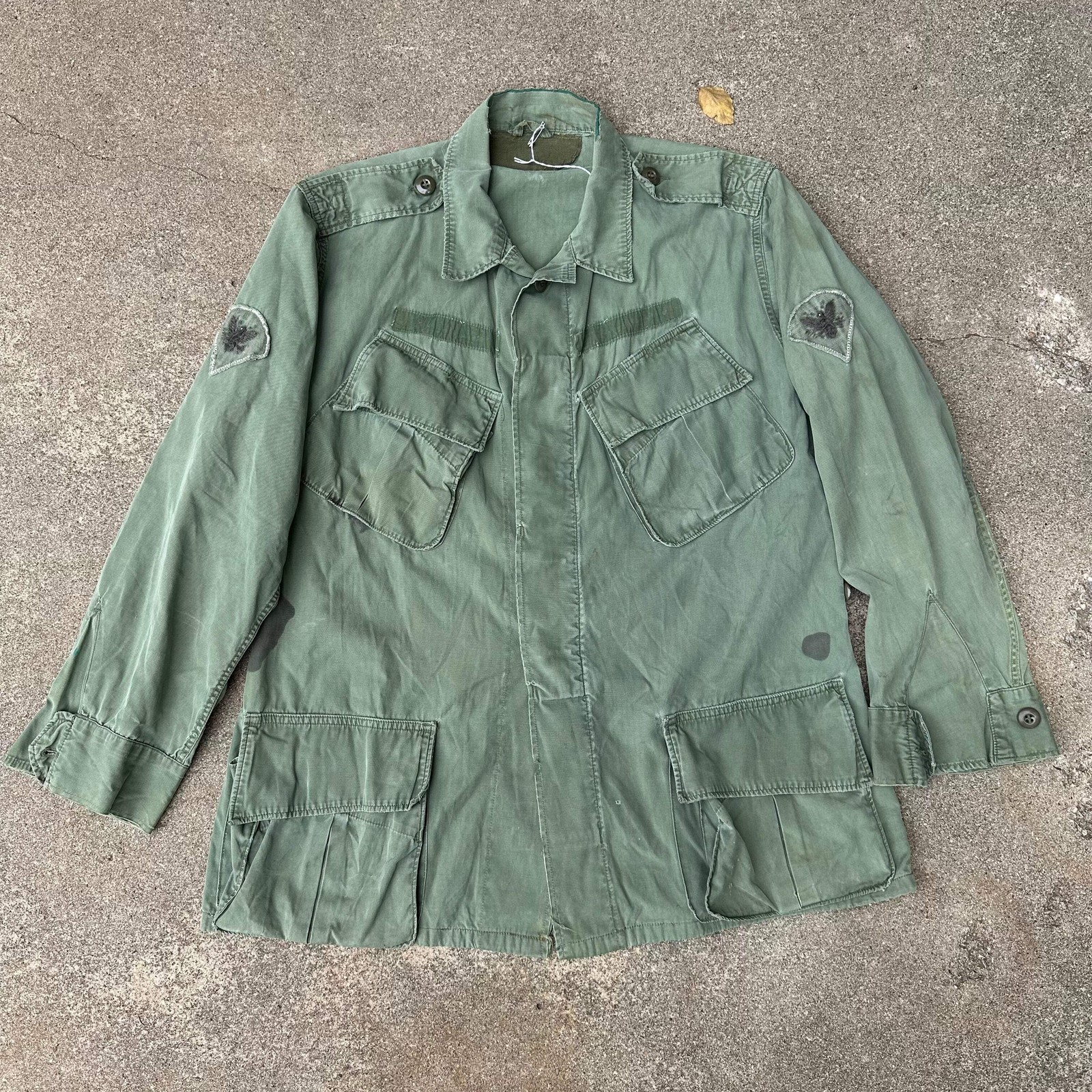 1960’s Vietnam War 2nd Pattern Poplin Jungle Jacket Large Regular Patched US Mil