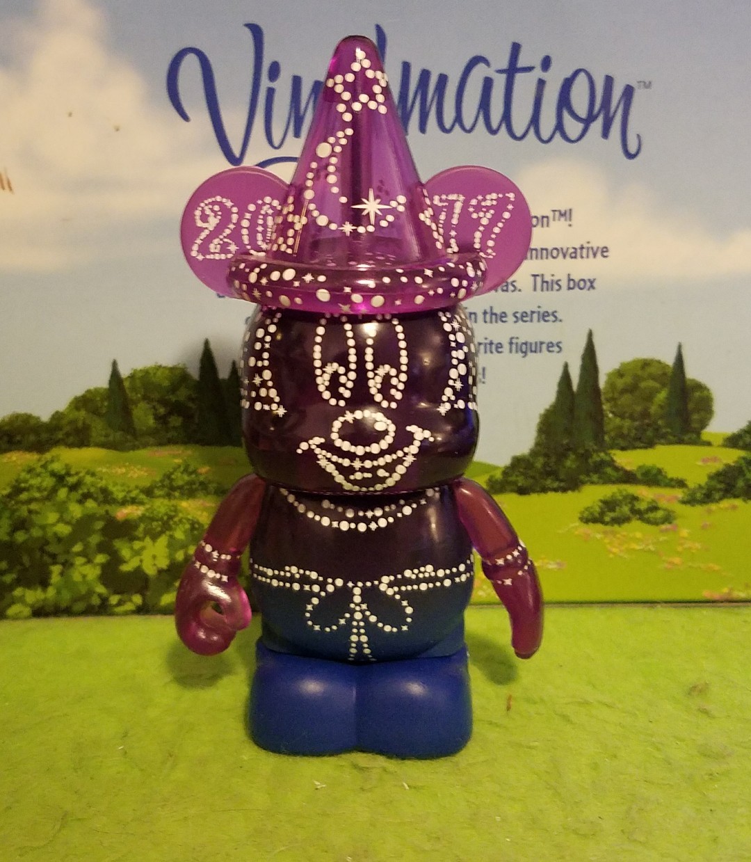 DISNEY Park Vinylmation 3\