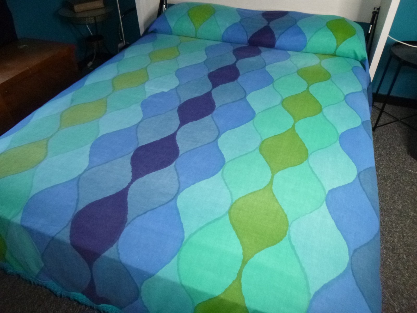 Vtg Cannon Seven Seas FULL Bedspread Coverlet Blue Green Wavy Gravy **TLC**