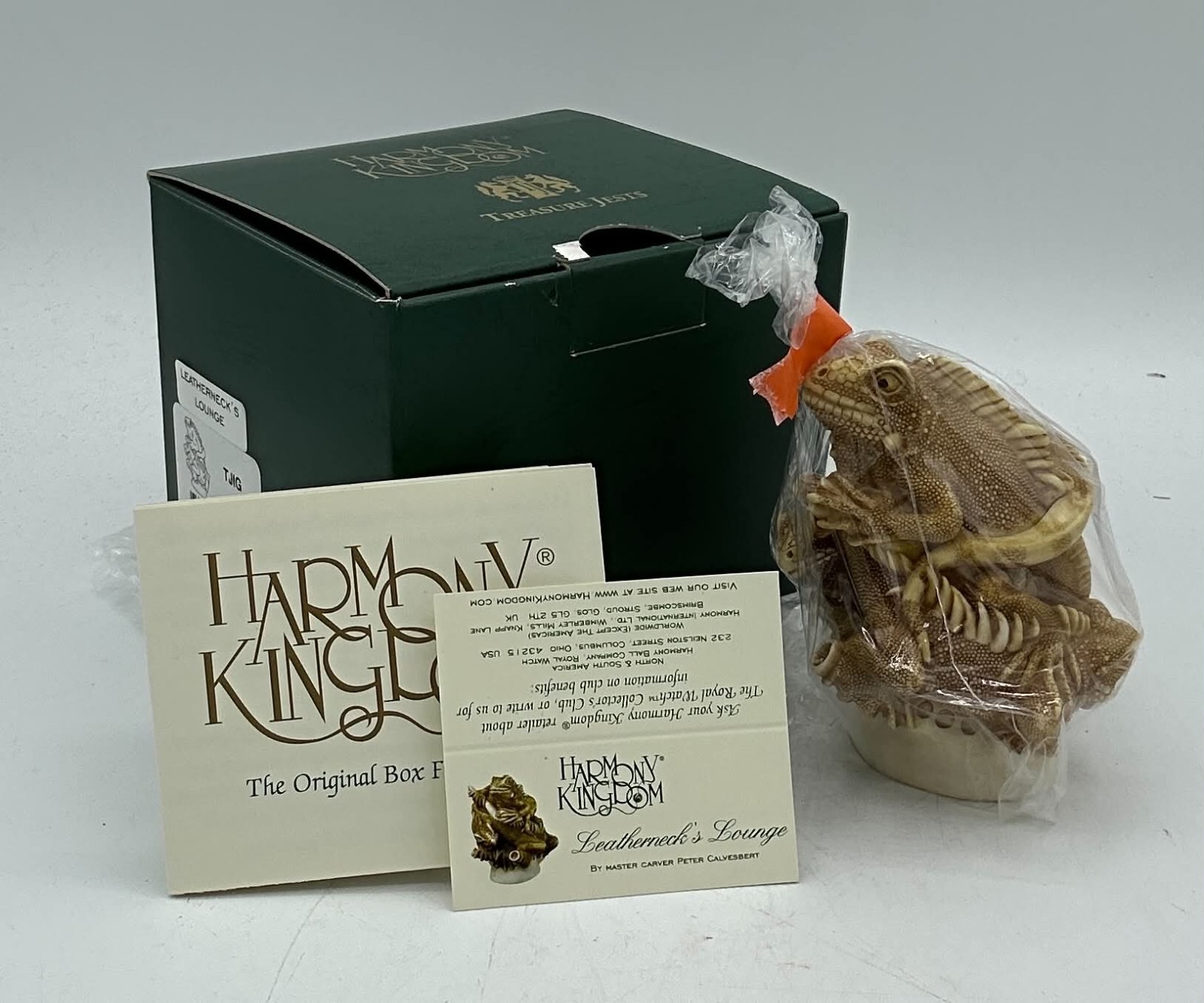 Harmony Kingdom Leatherneck\'s Lounge Iguana Figurine in Sealed Bag Original Box
