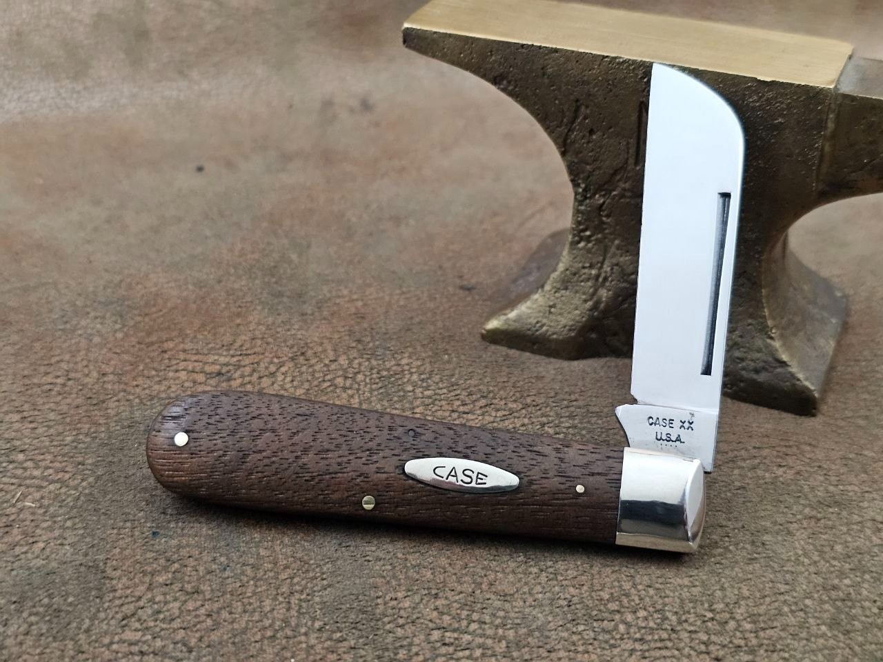 Vintage 1976 Case XX USA 4 dot 11031 SH jack pocket knife unused