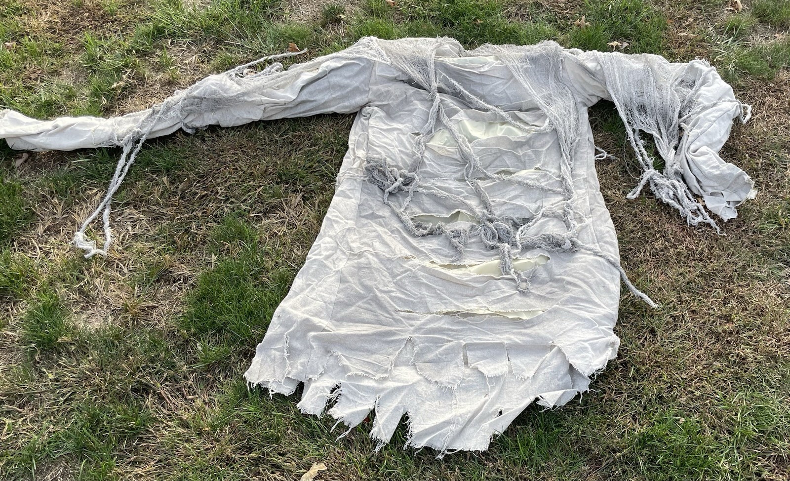 Replacement 12ft Mummy Costume (Tekky)