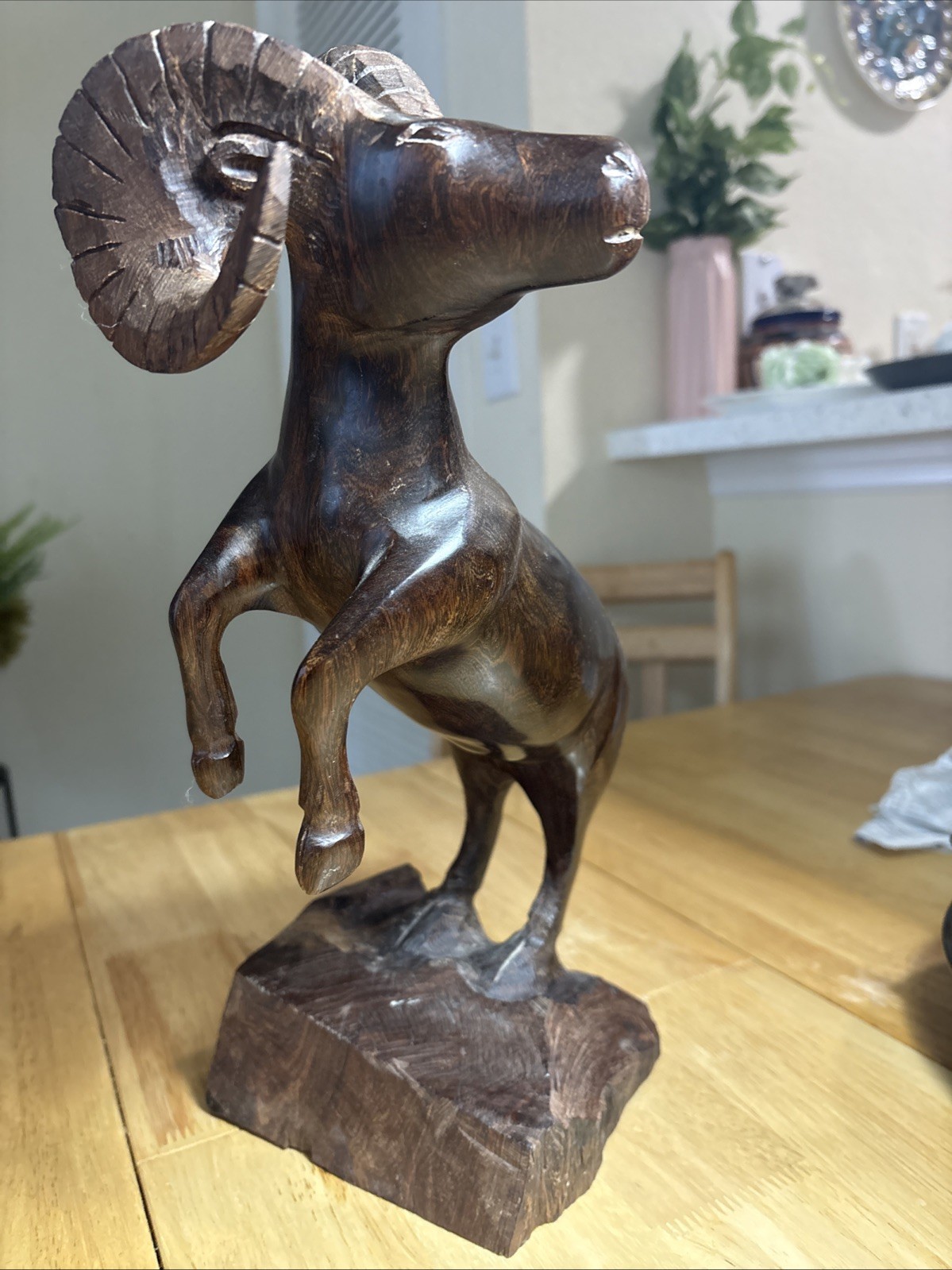 VTG Hand Carved Big Horn Mountain Ram Statue Sculpture Standing On Base 14” Tall