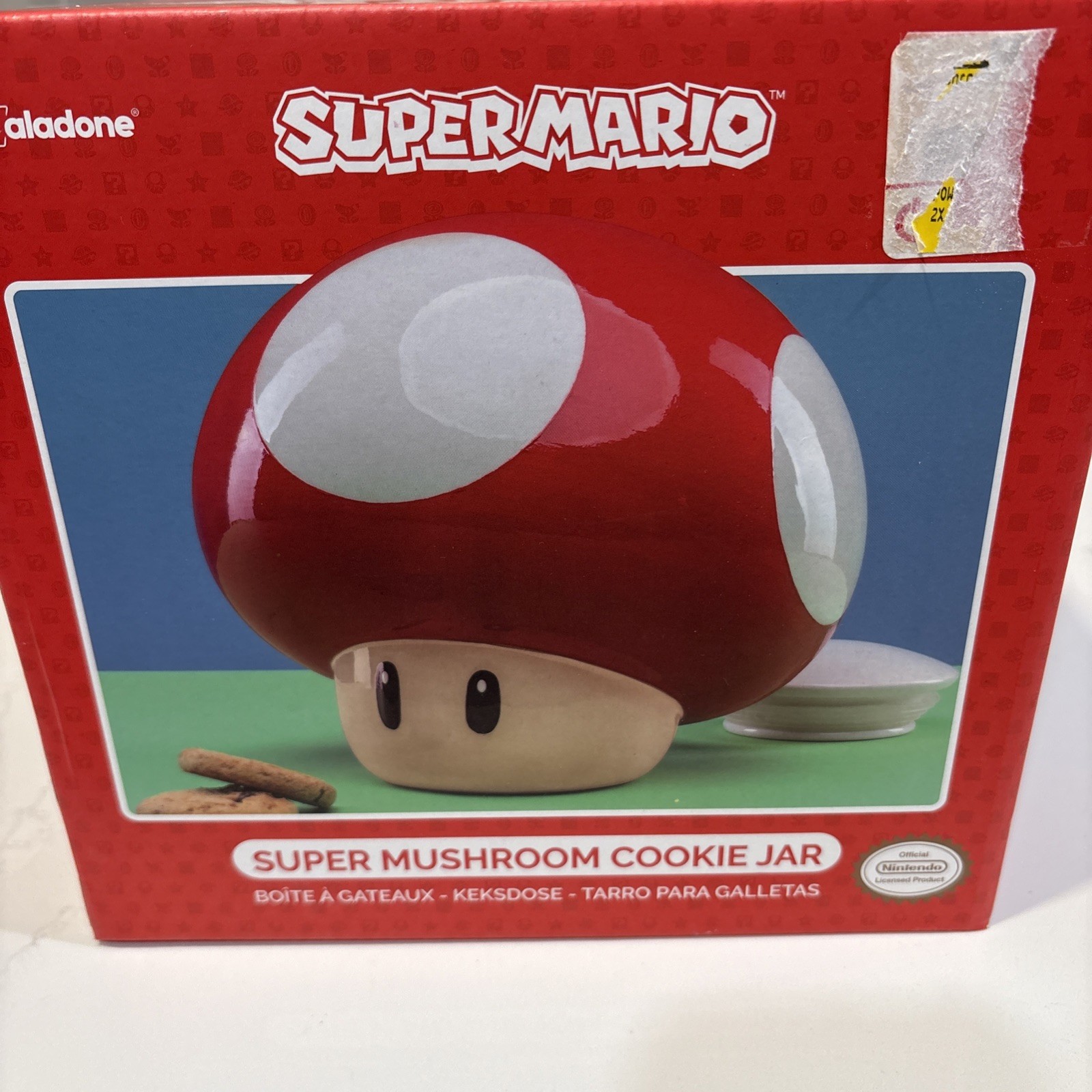 Nintendo Super Mario Mushroom TOAD Ceramic Shaped Cookie Jar