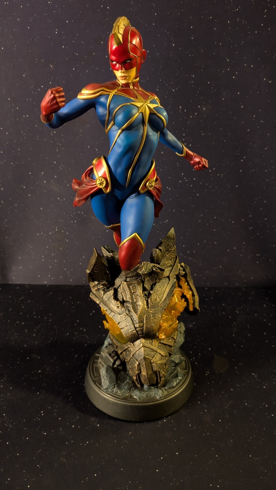 Sideshow Captain Marvel Exclusive 1:5 Scale Statue 541/1500
