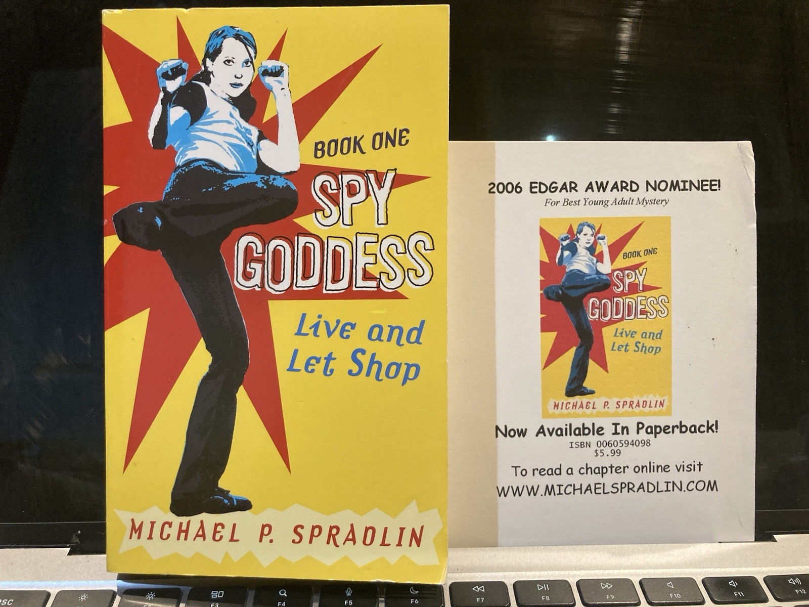 Signed Manga Book I SPY GODDESS LIVE & LET SHOP 1st Ed M. Spradlin POSTCARD *