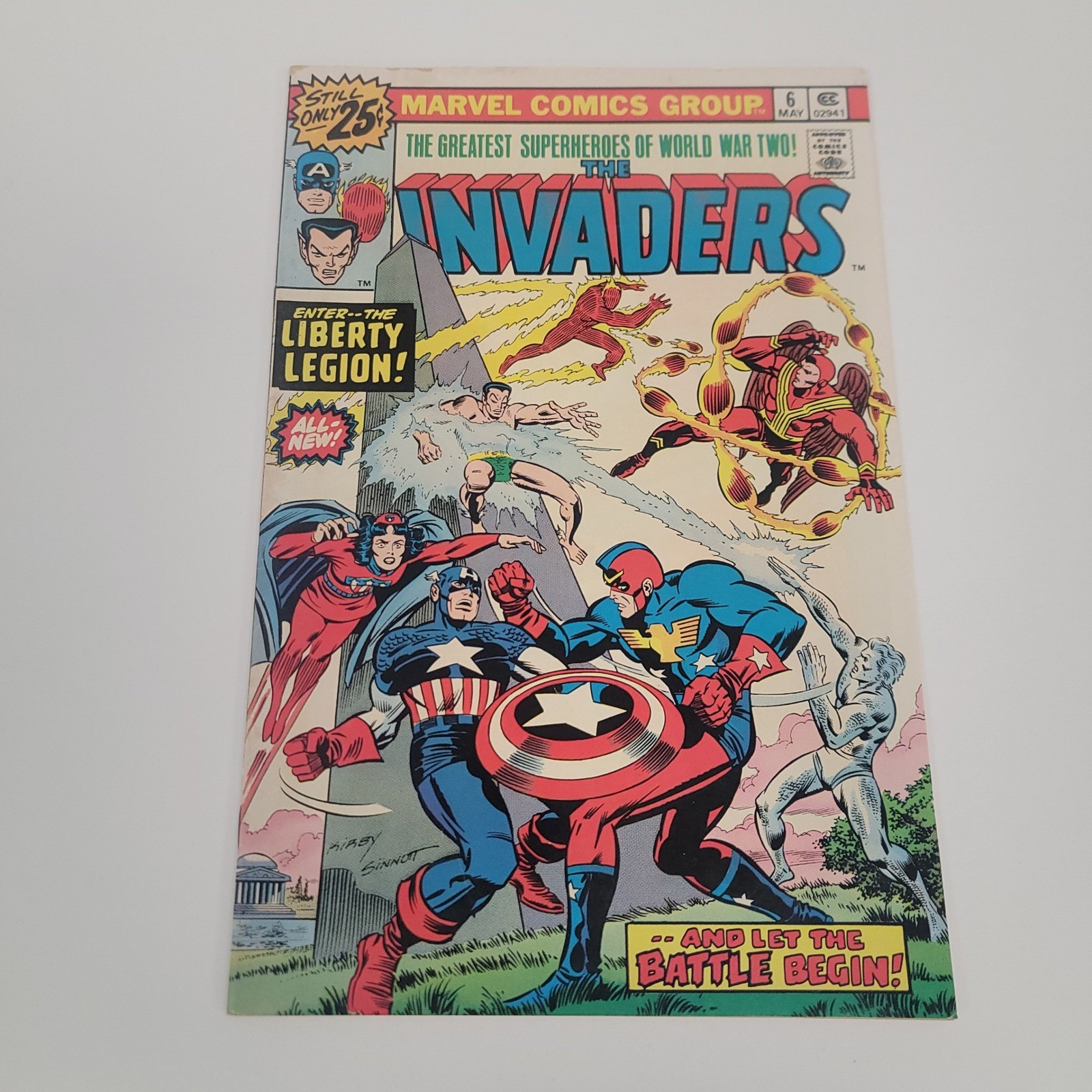 The Invaders #6 Marvel Comics 1976 Captain America Liberty Legion Jack Kirby