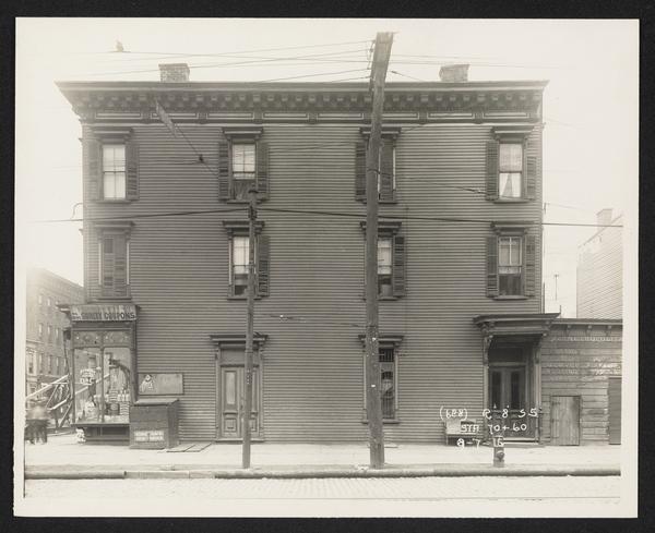 Metropolitan Avenue and Graham Avenue Brooklyn New York 1920s Old Photo 1