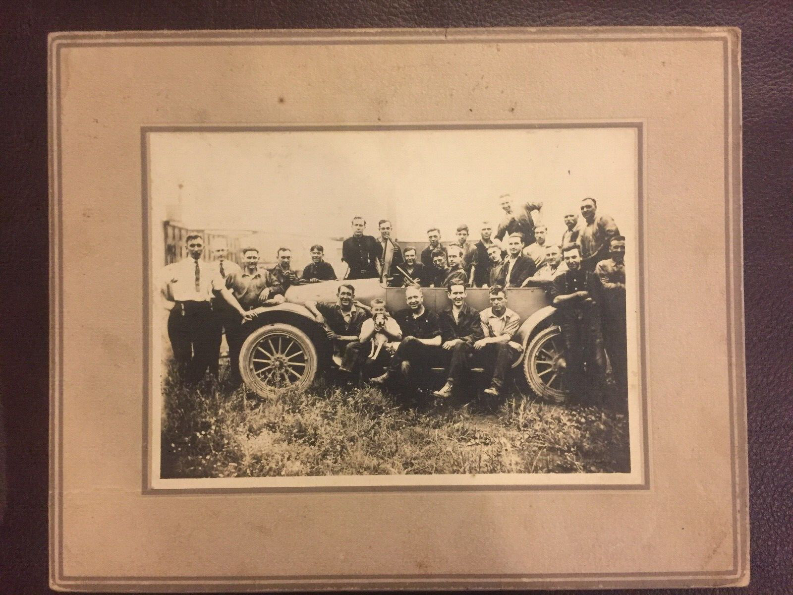 Vintage Antique Roadster Car with Men 5\